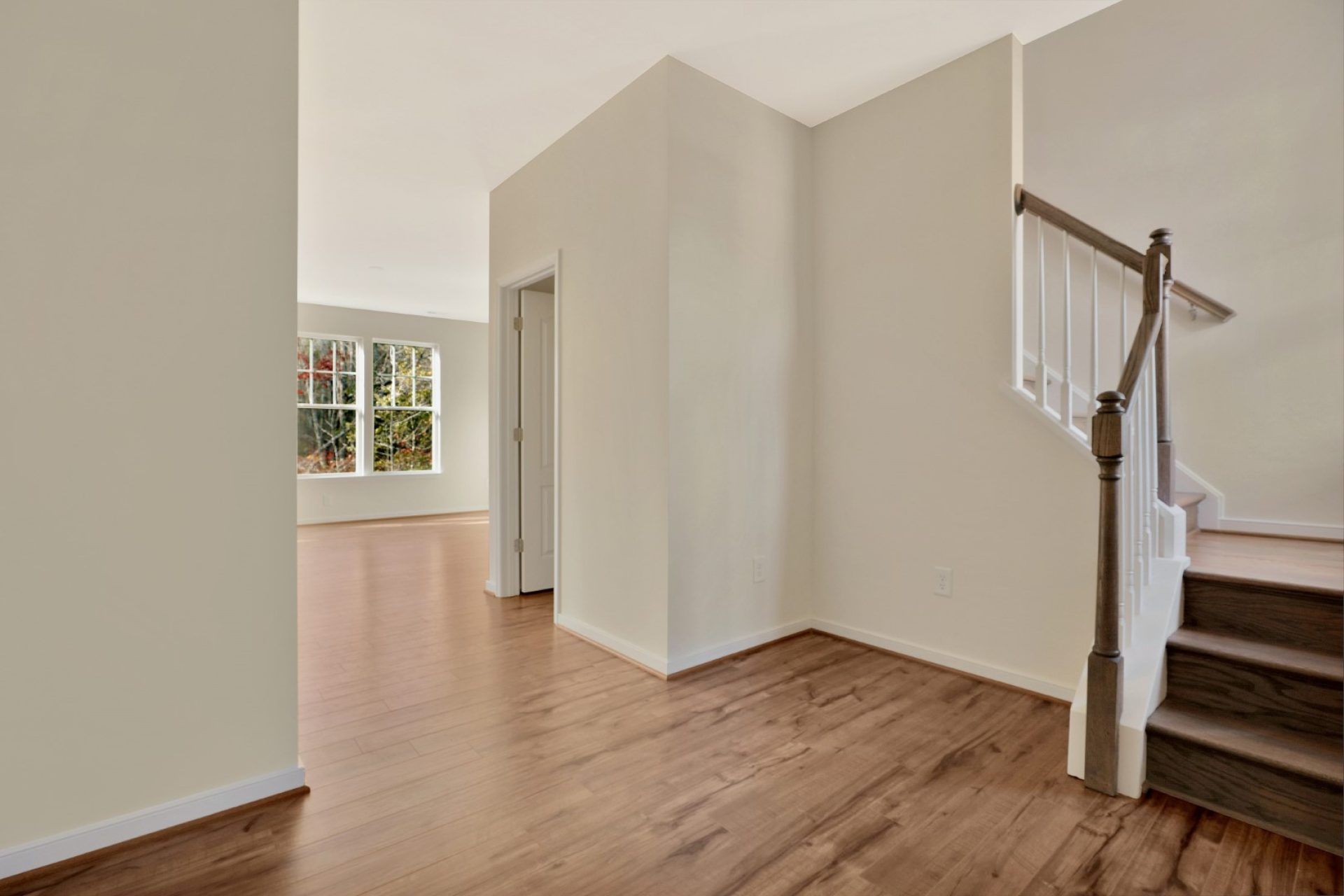 HHHunt Homes Marlowe-print-004-10-Foyer