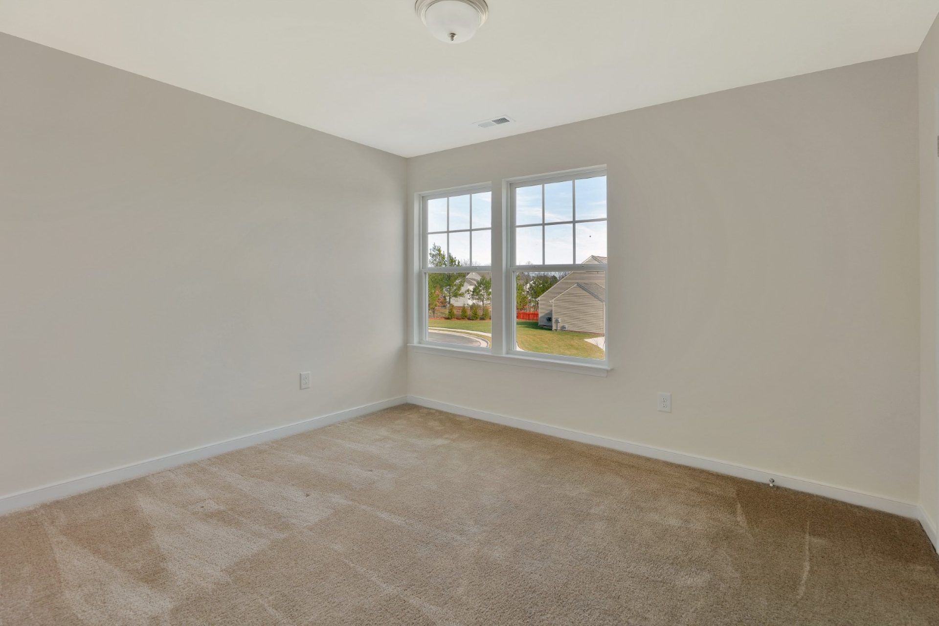 HHHunt Homes Marlowe-print-021-17-Bedroom
