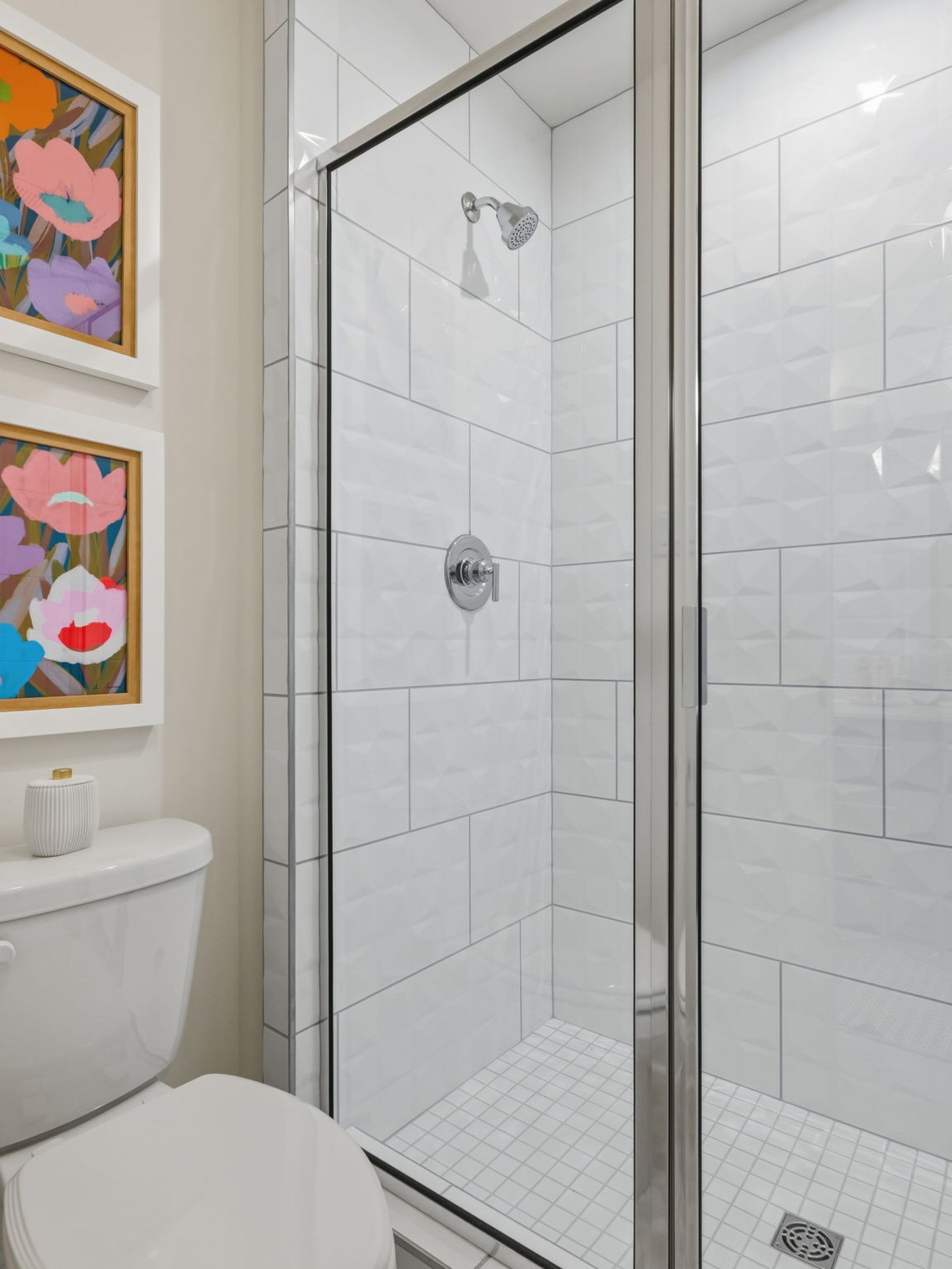 023 HHHunt Homes Braxton Jack and Jill Bathroom