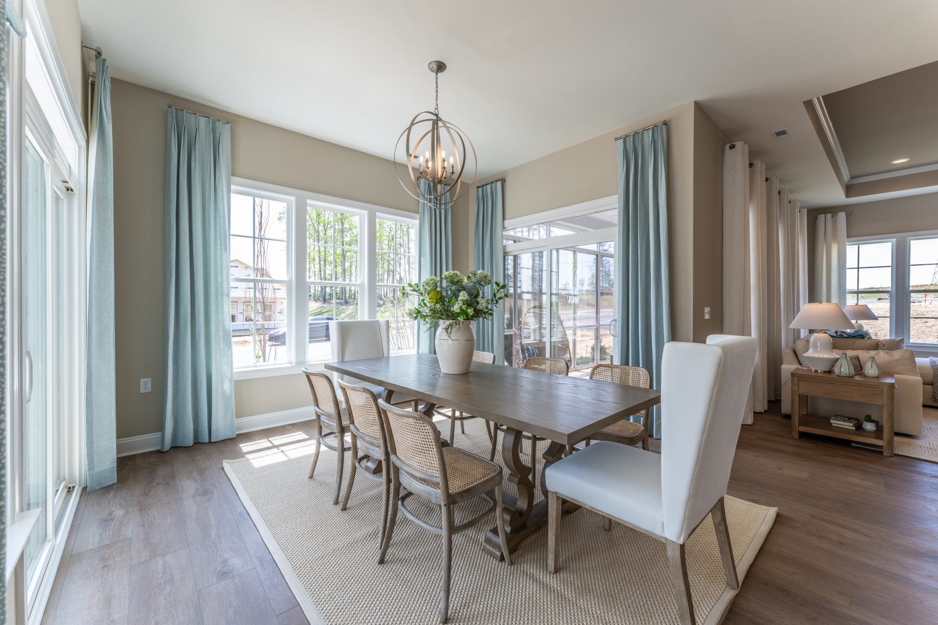 15 HHHunt Homes Retreat Nook