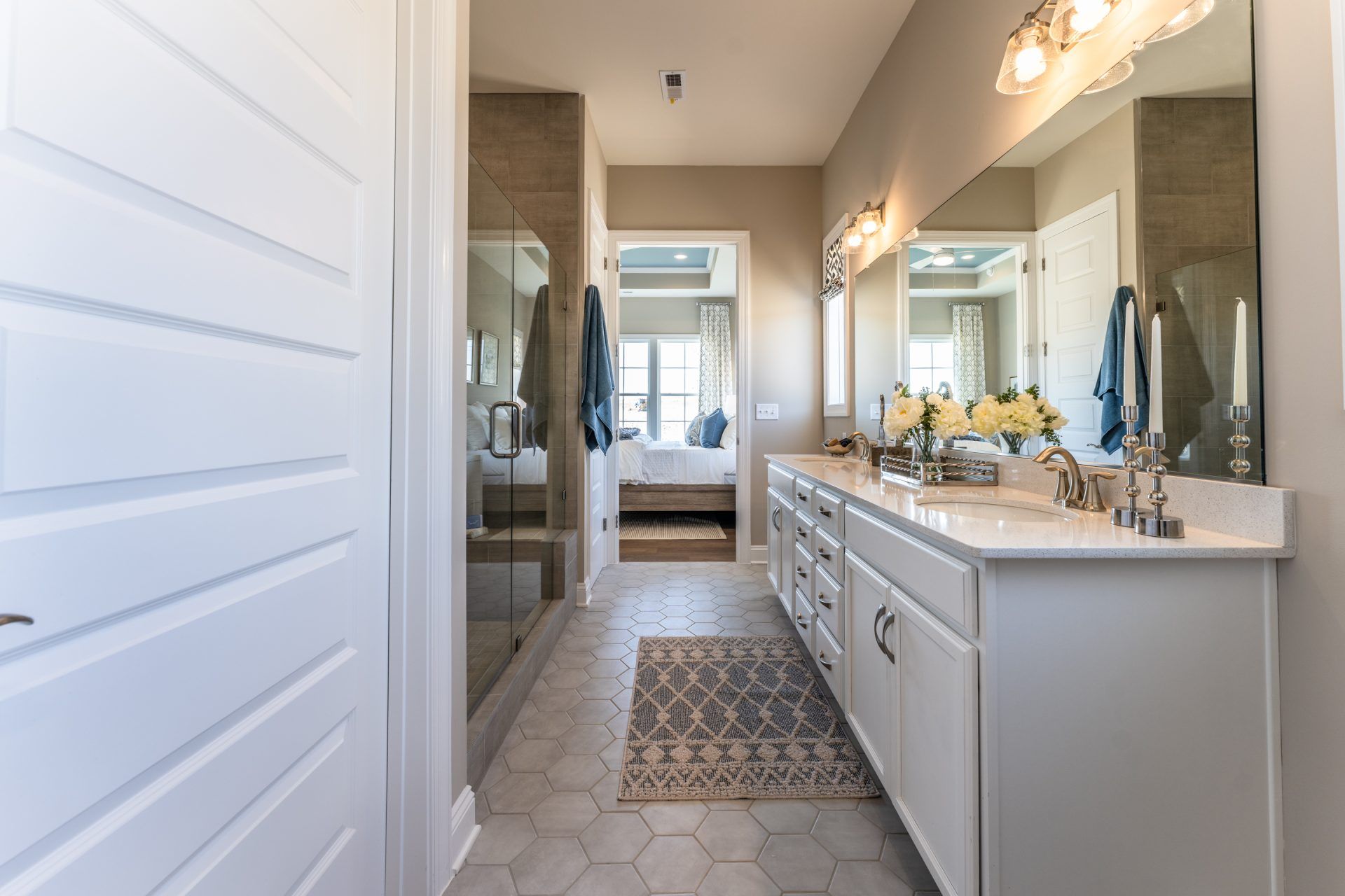 27 HHHunt Homes Retreat Primary Bath