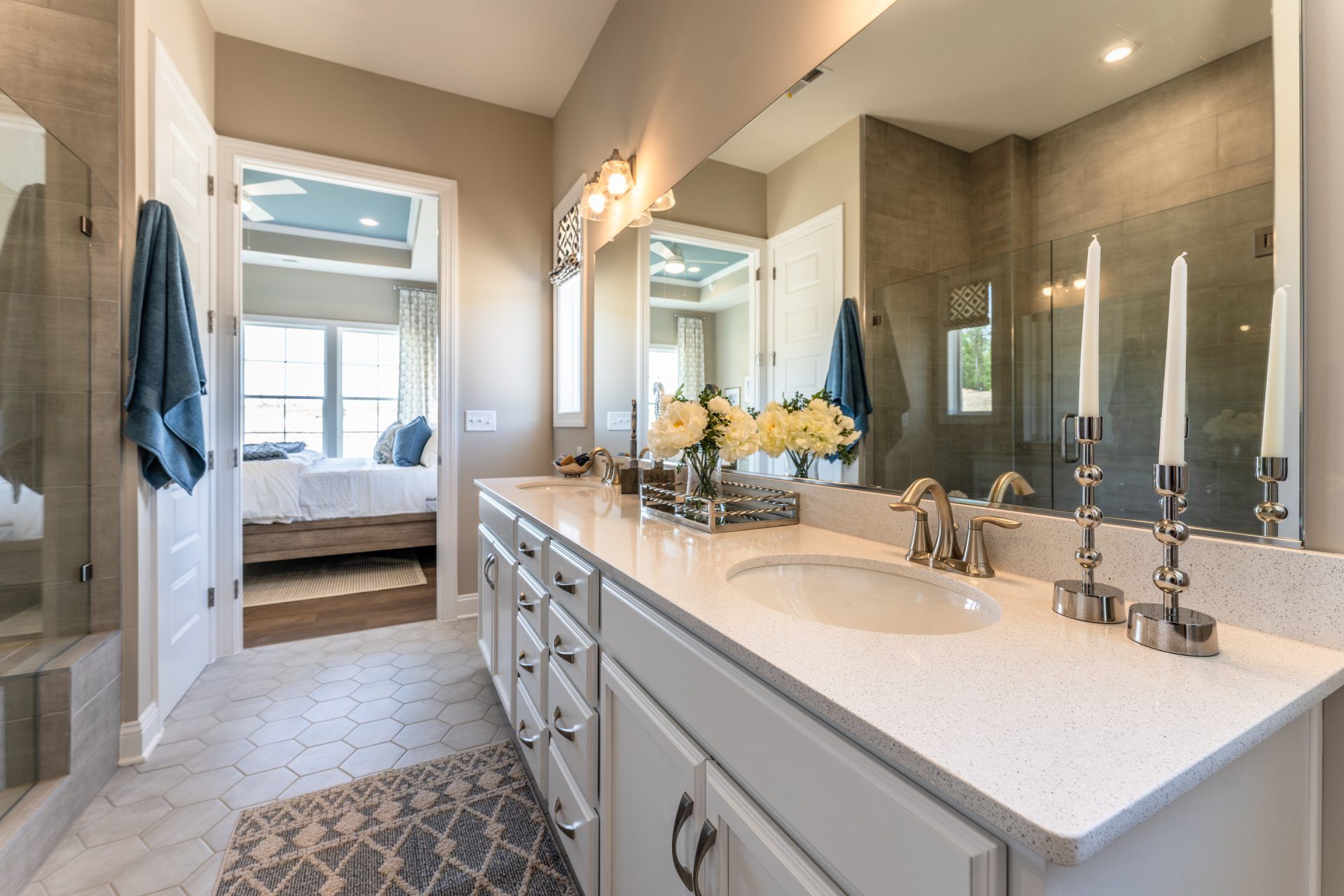 28 HHHunt Homes Retreat Primary Bath