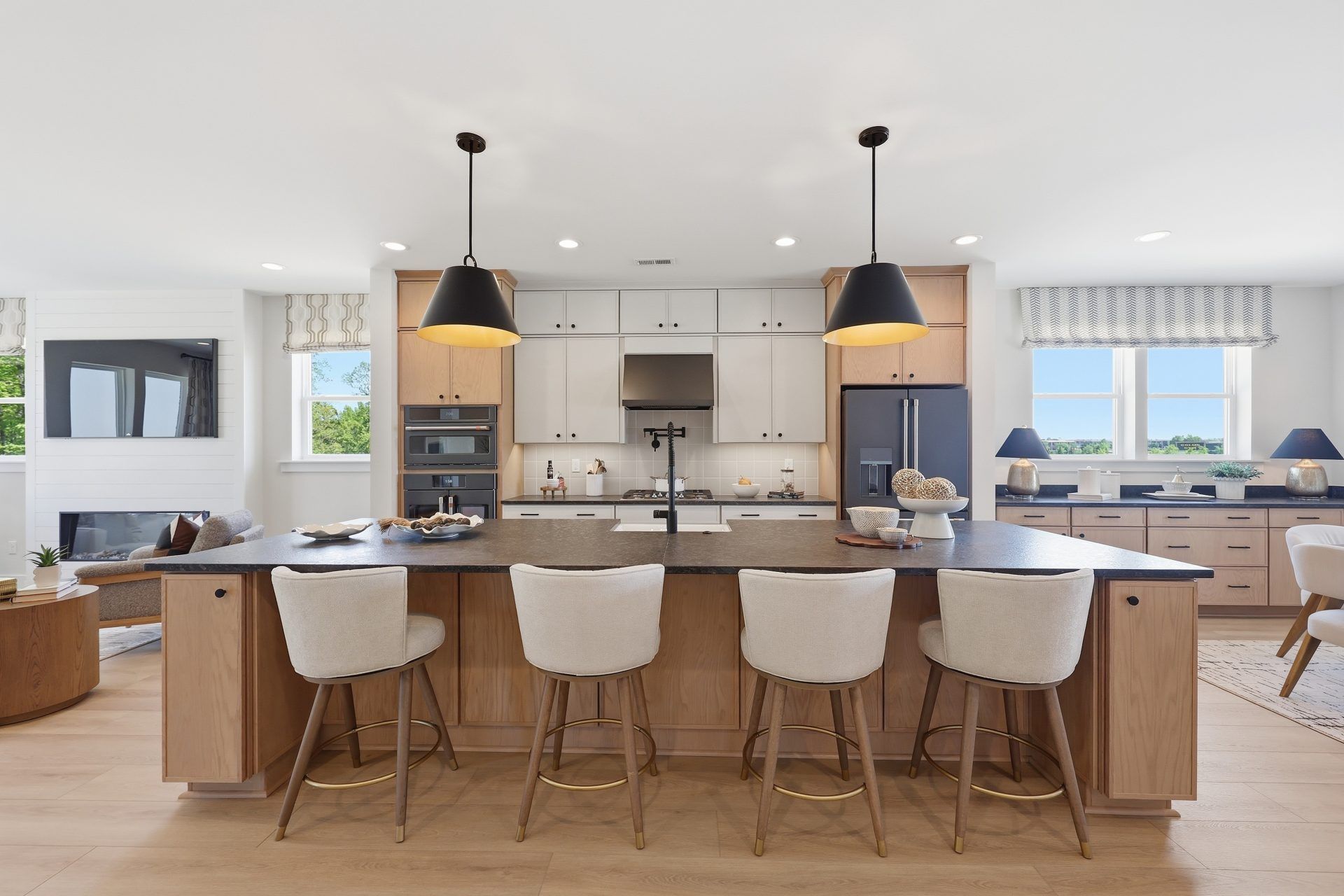 012 HHHunt Homes Foster Kitchen