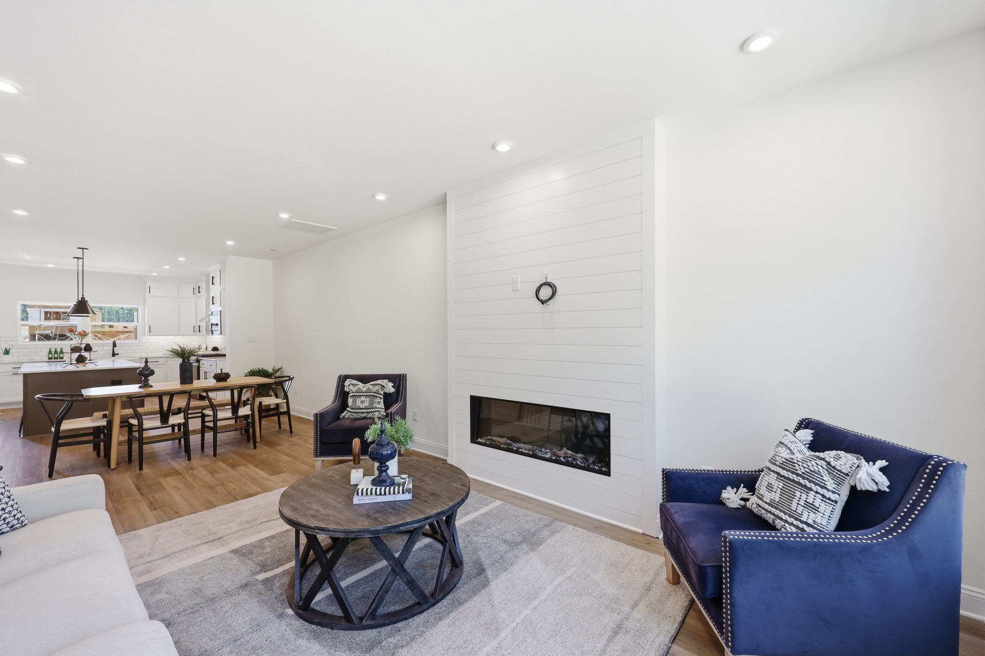 016 HHHunt Homes Alto Family Room and Fireplace