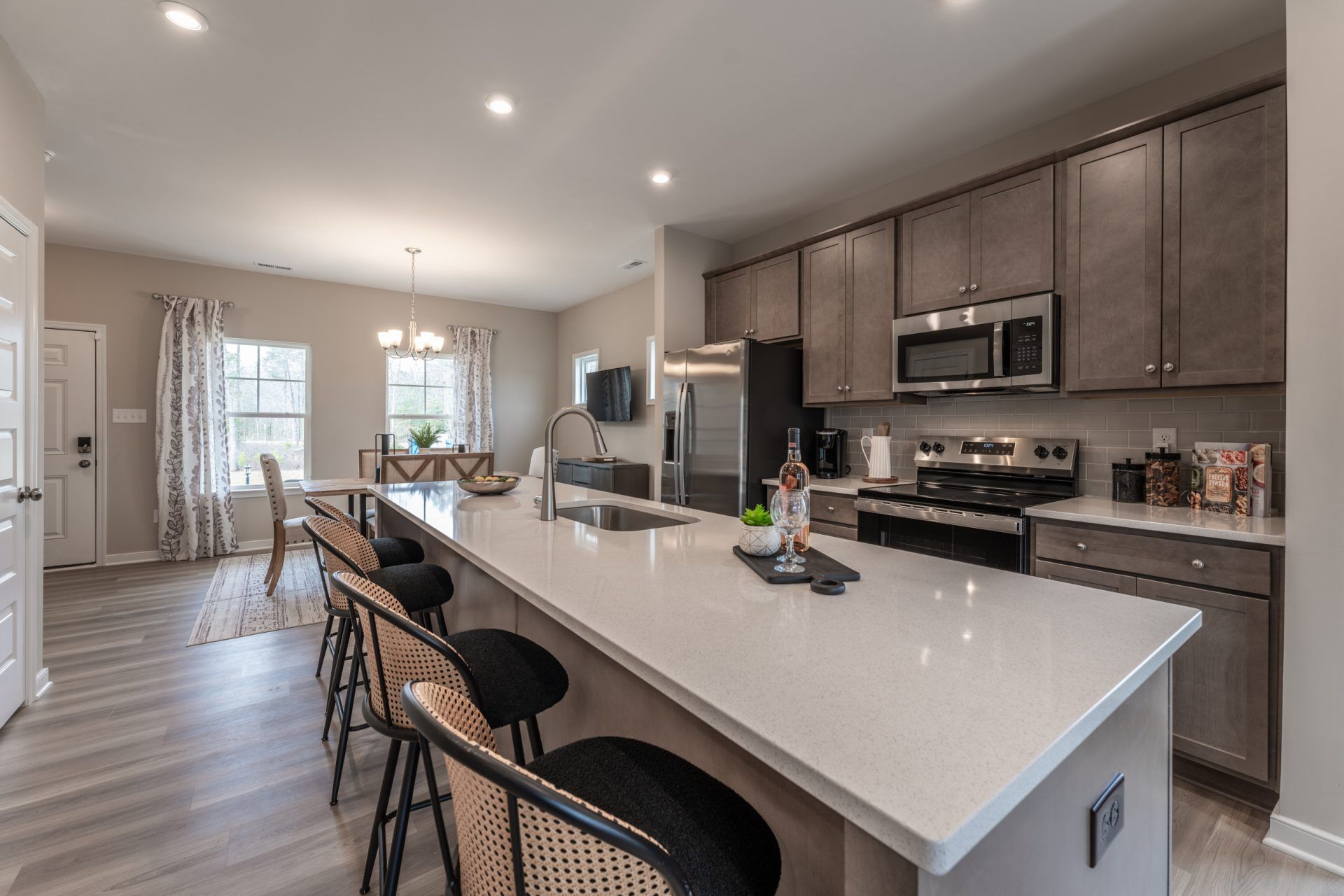 09 Barton Kitchen HHHunt Homes