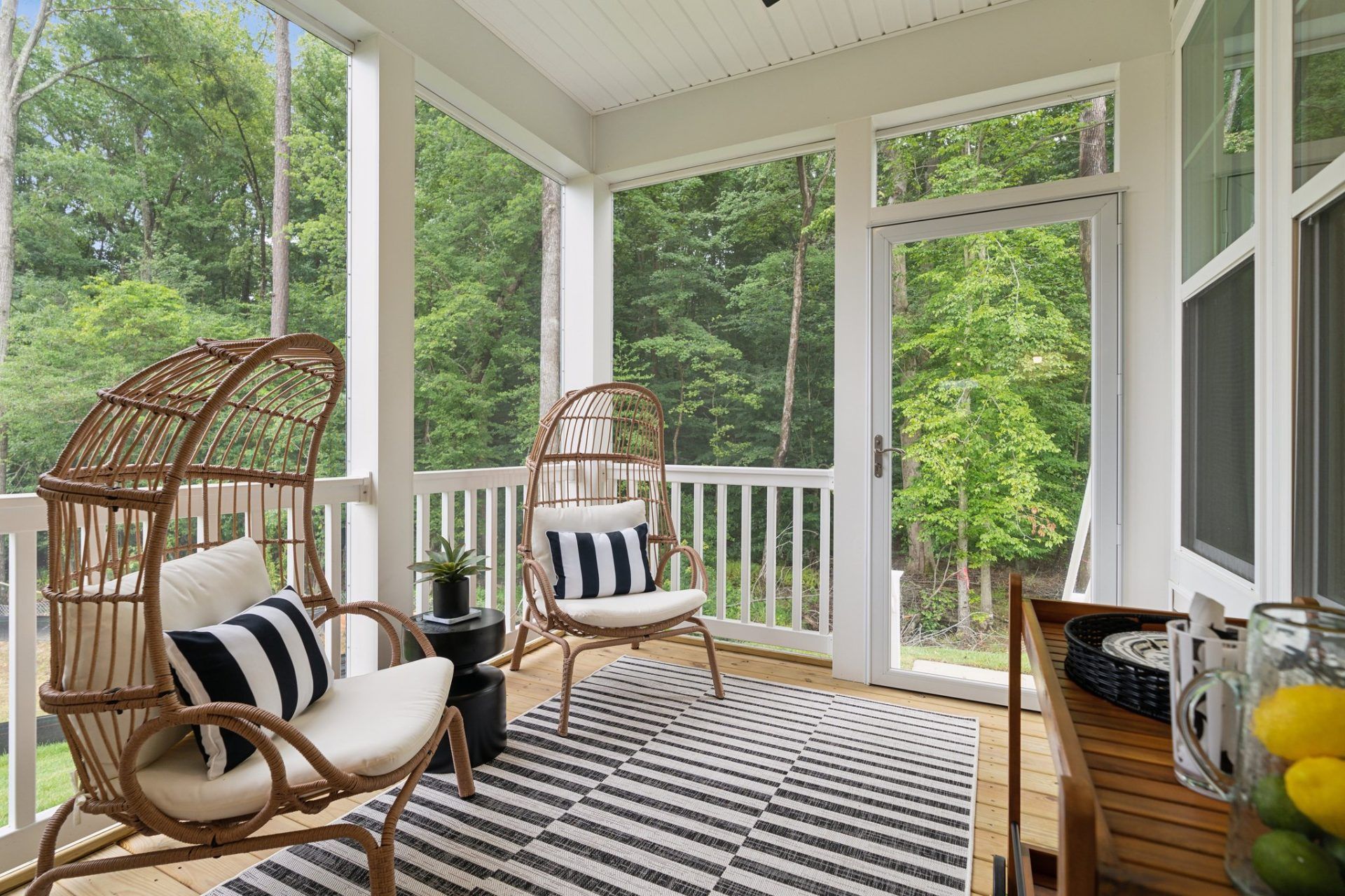 18765 Palisades Cove TRL (Davenport)