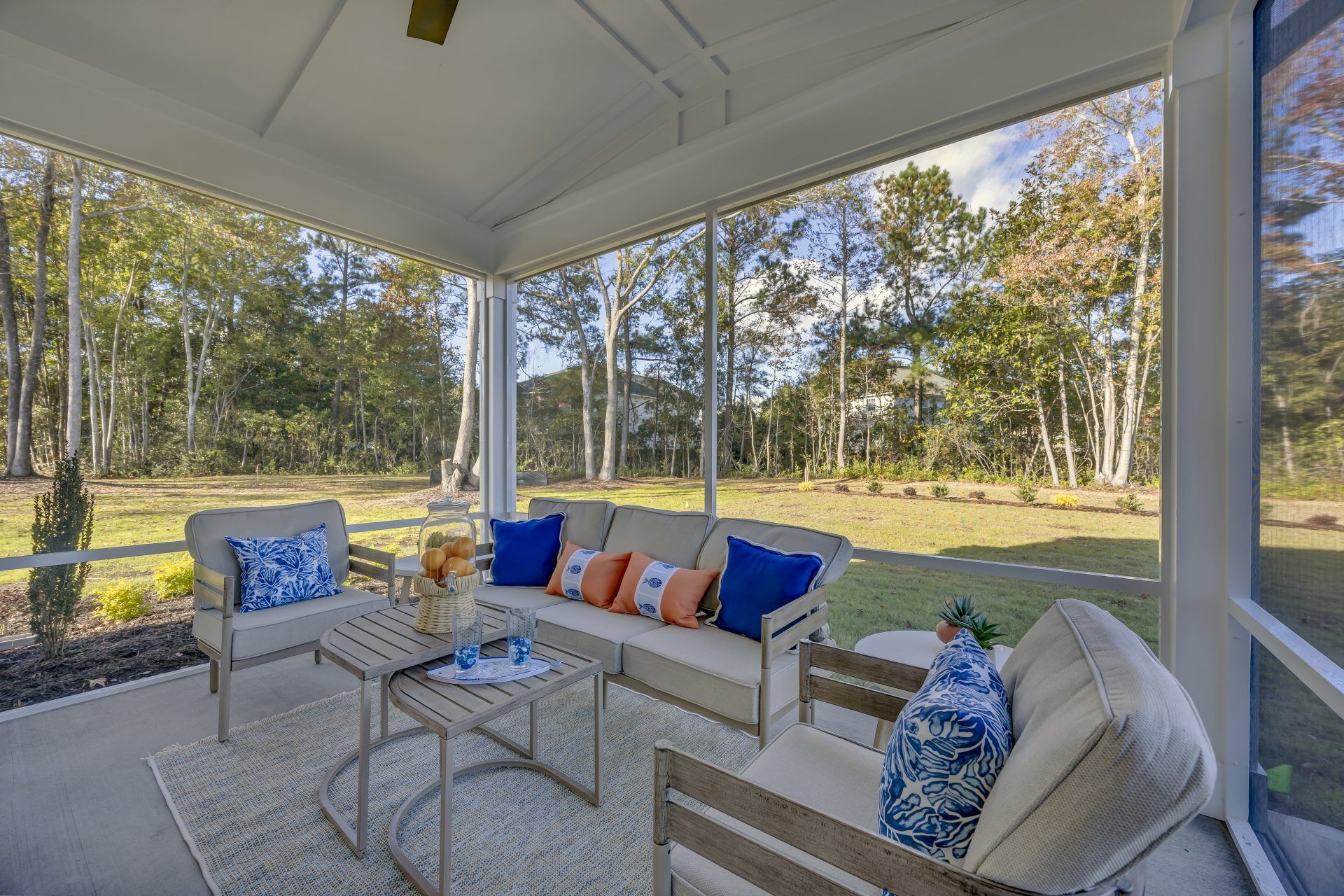 31- HHHunt Homes Grayson Screened Porch