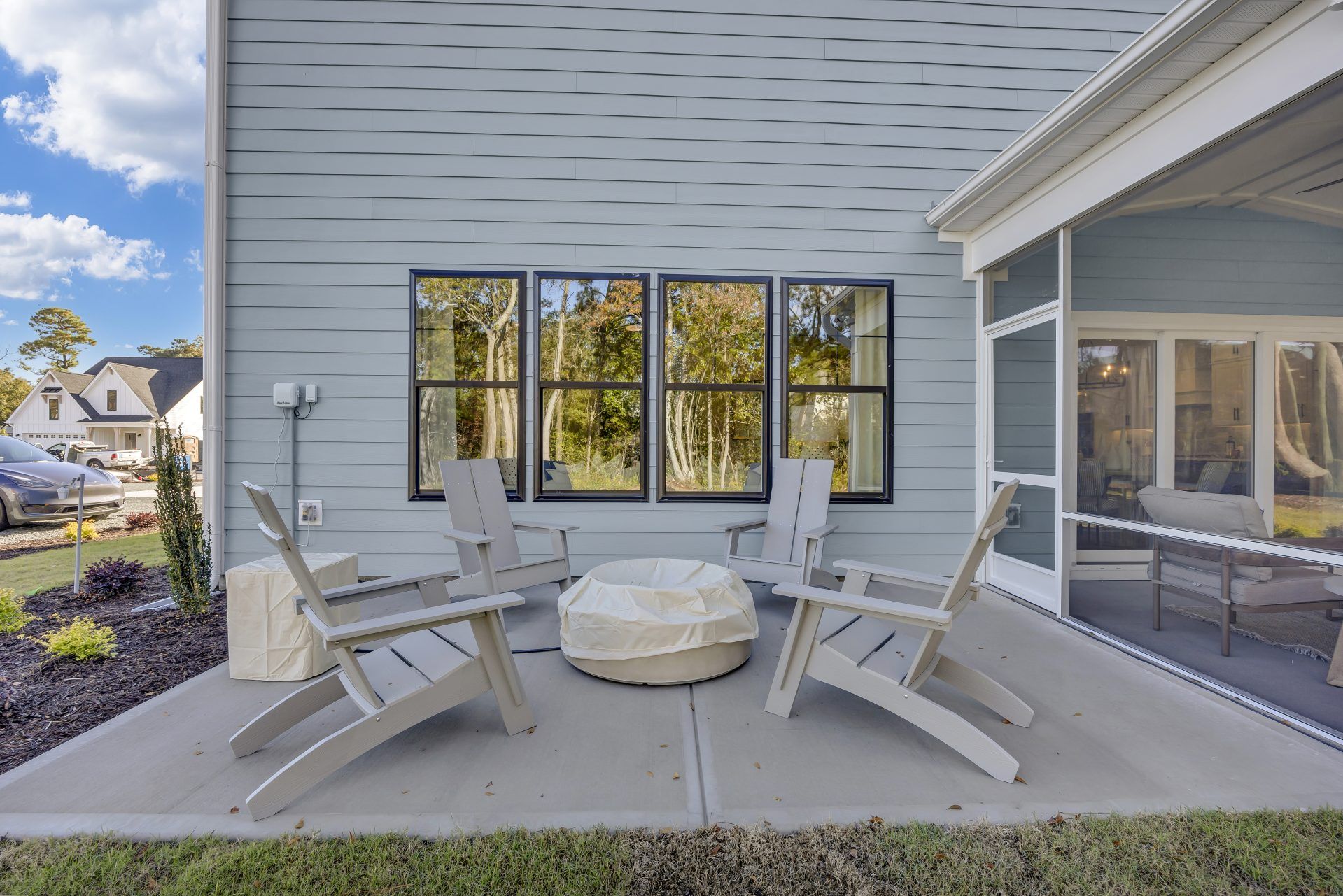 32- HHHunt Homes Grayson Patio