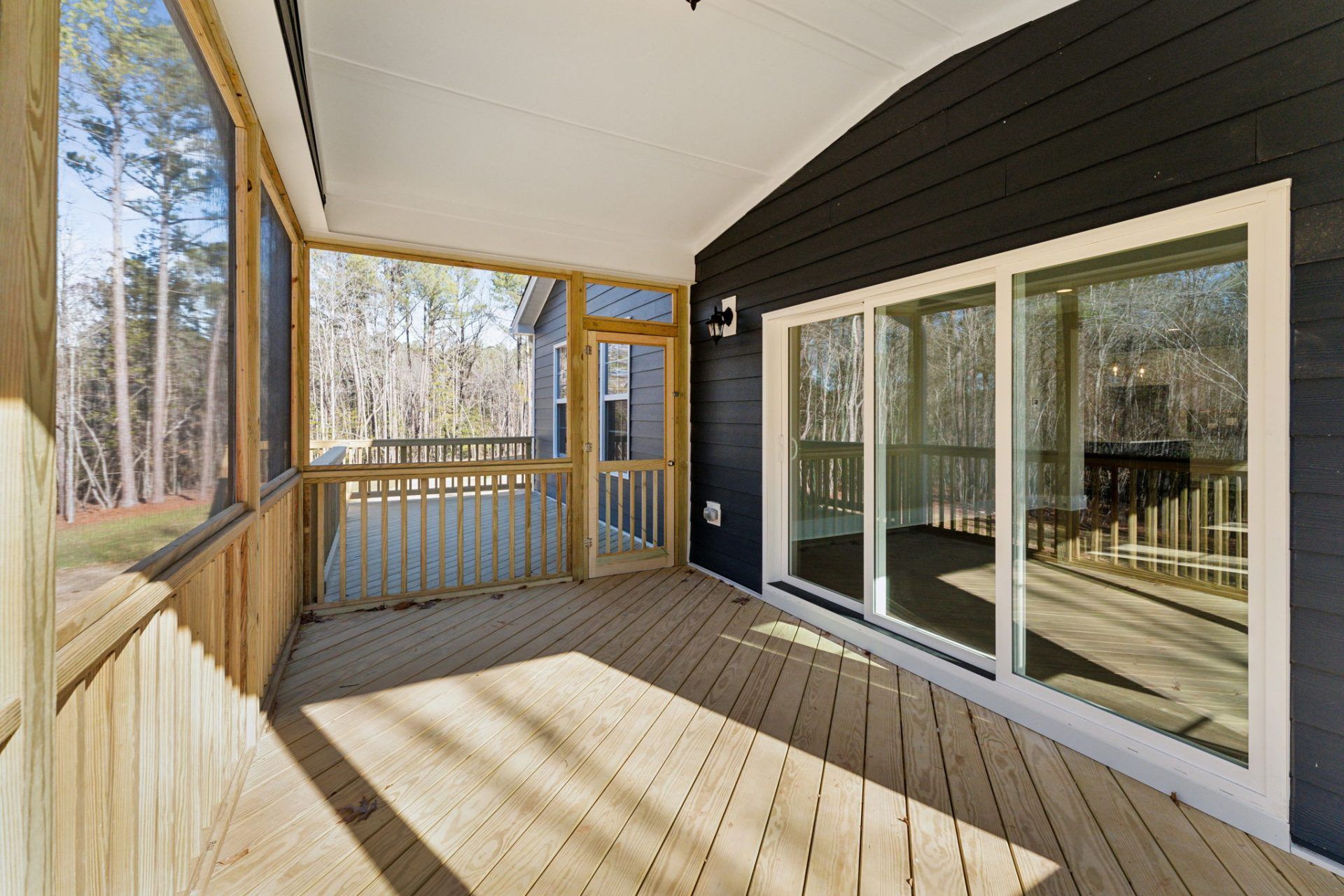 13- Deck