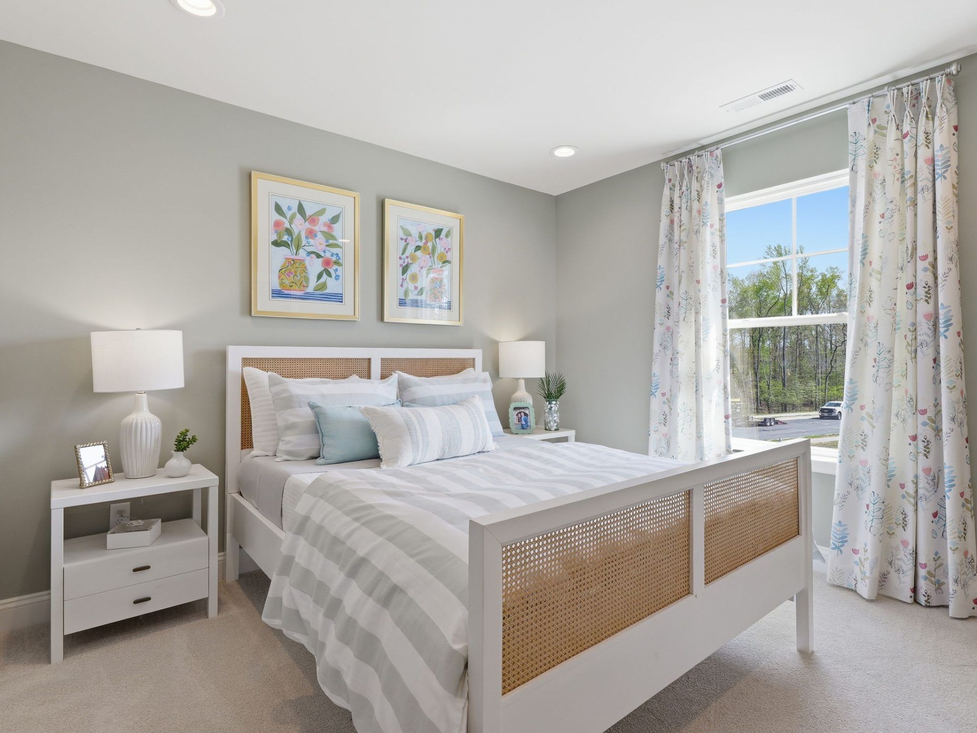 HHHunt Homes Mount Hermon Townhomes The Braxton Model Home- Bedroom