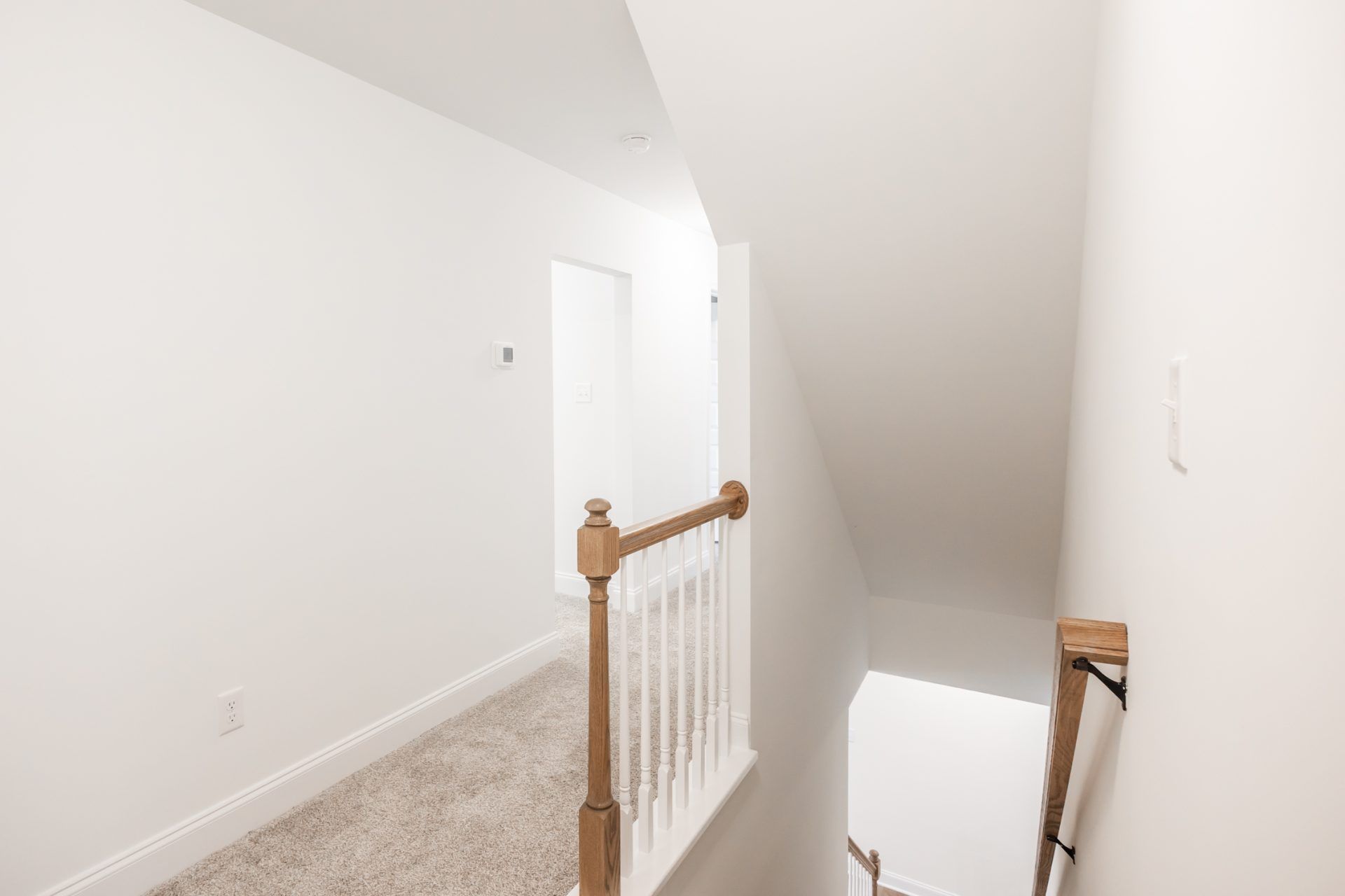 015 HHHunt Homes Corbin Second Floor Landing