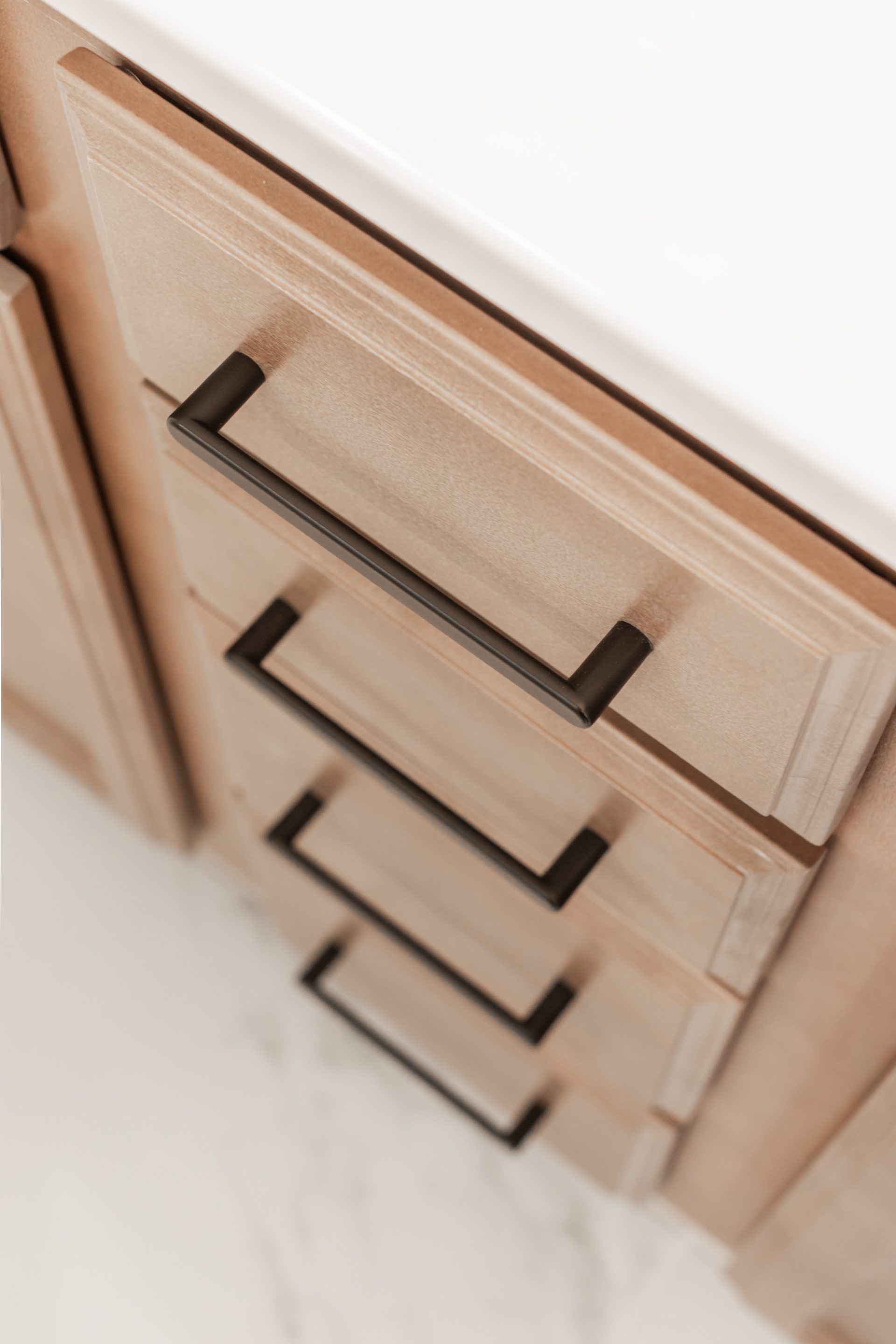 021 HHHunt Homes Corbin Primary Suite Drawer Detail