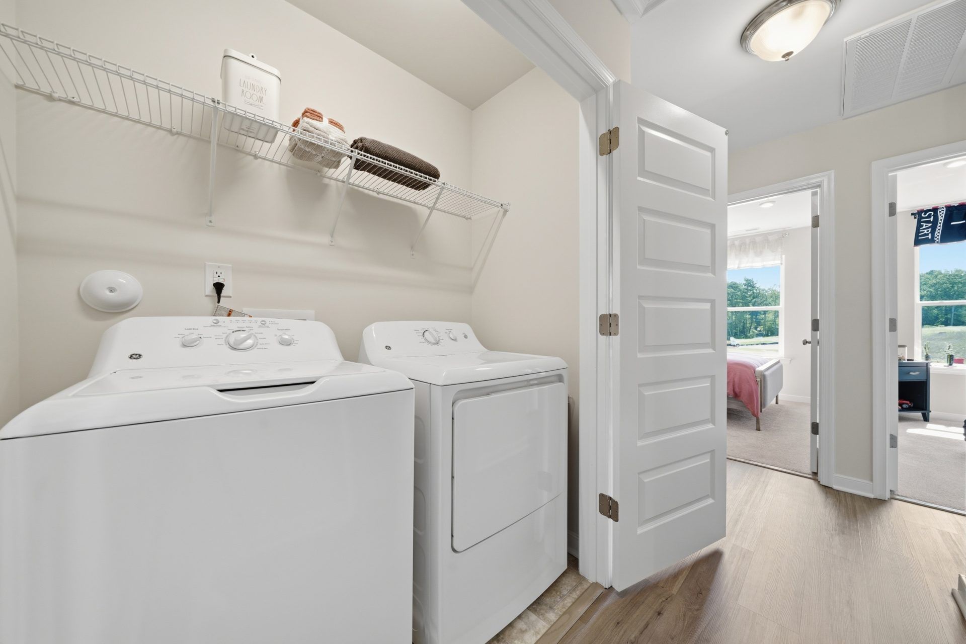 026 HHHunt Homes Amherst Laundry Closet