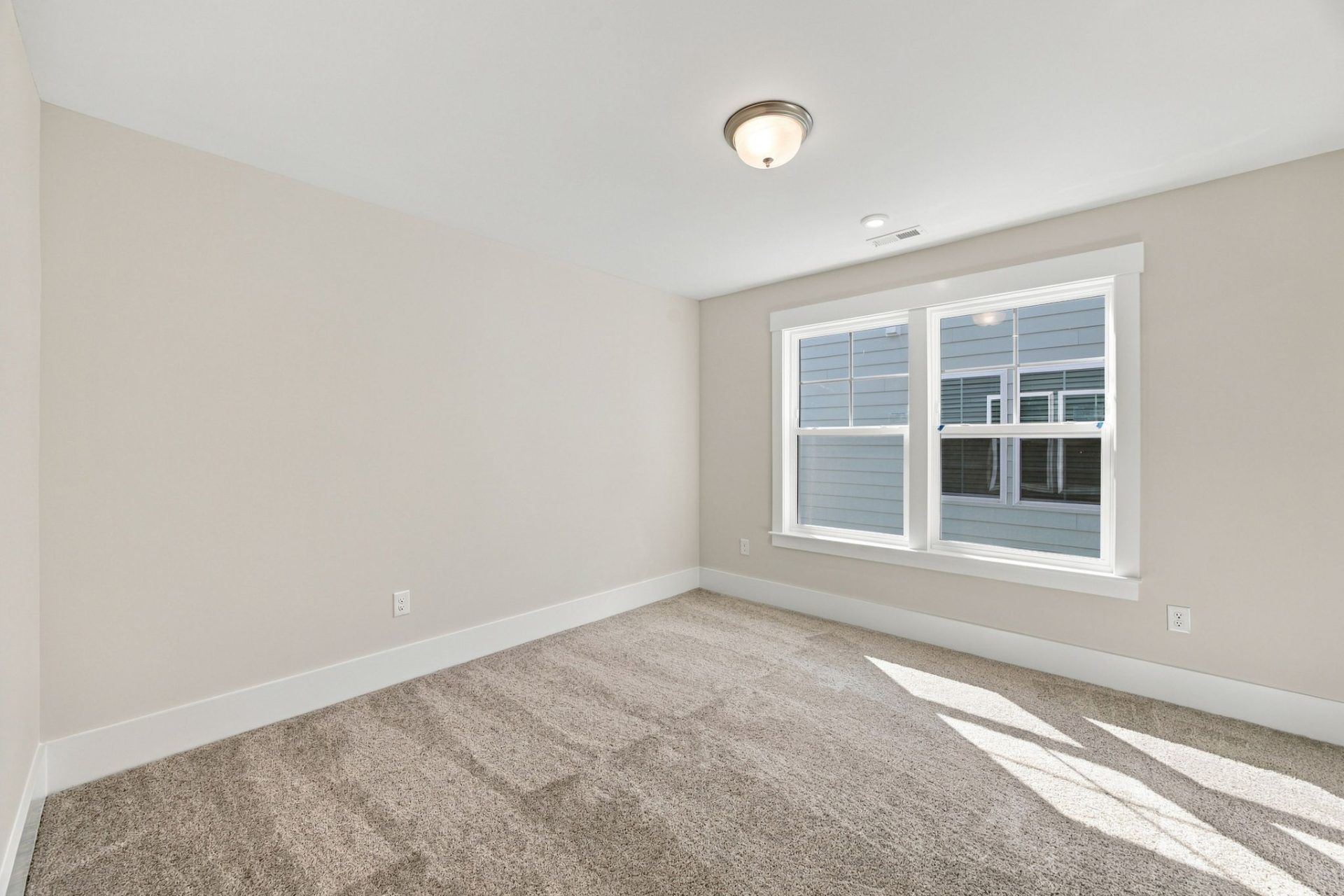 Bedroom 3 FV5