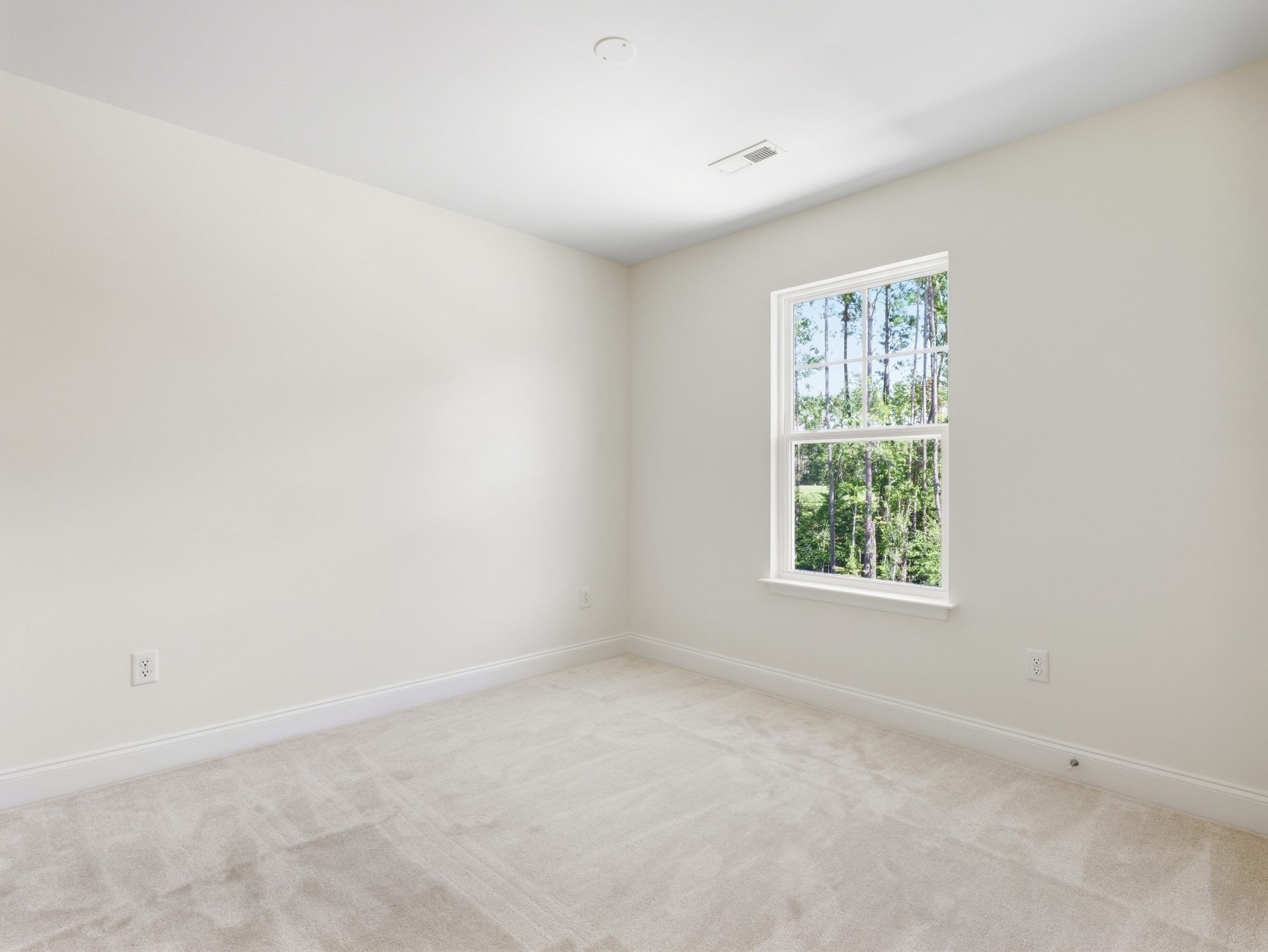 027-HHHuntHomes-Belmont-Third-Bedroom