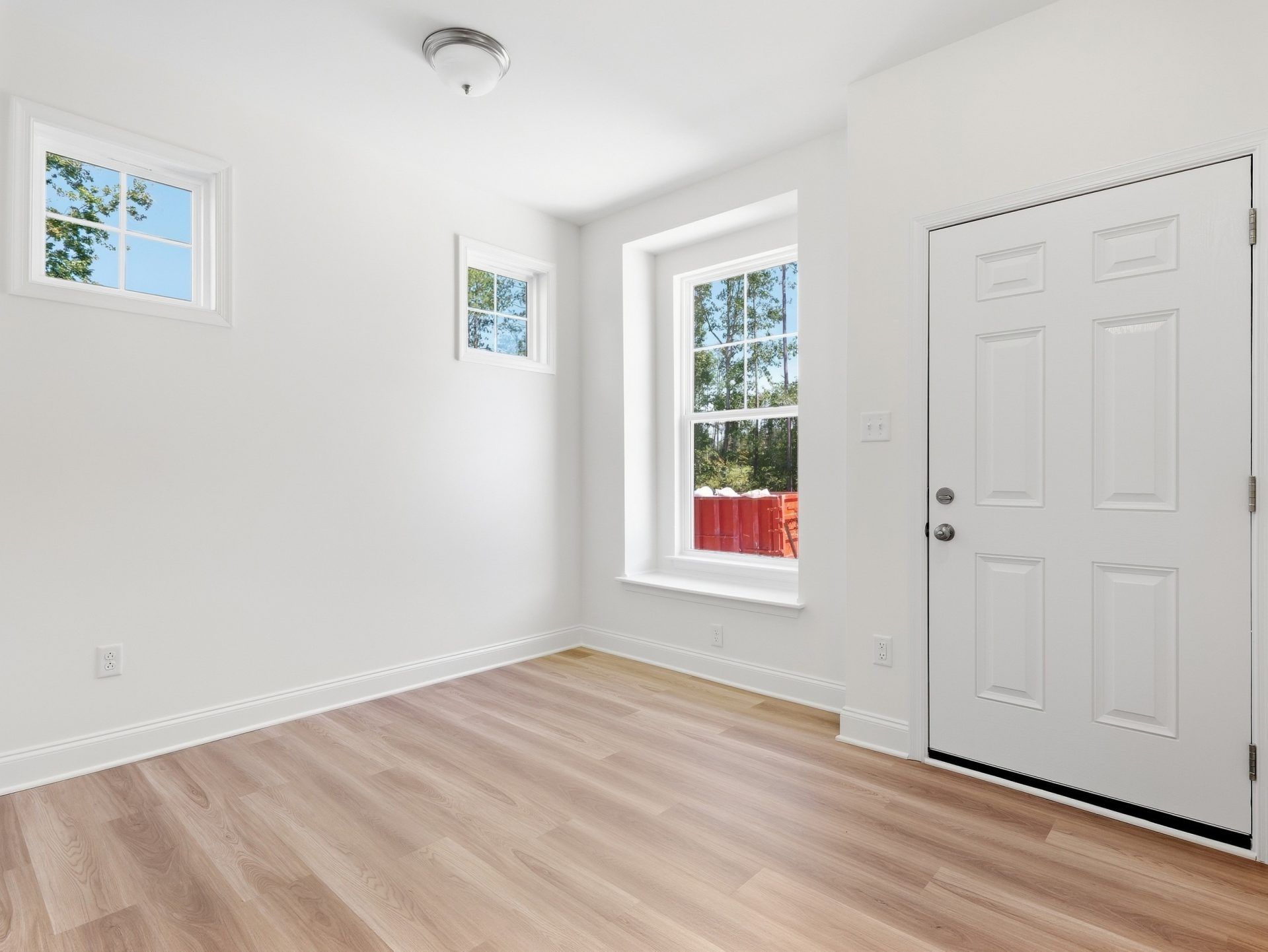 003-HHHuntHomes-Belmont-Flex-Room
