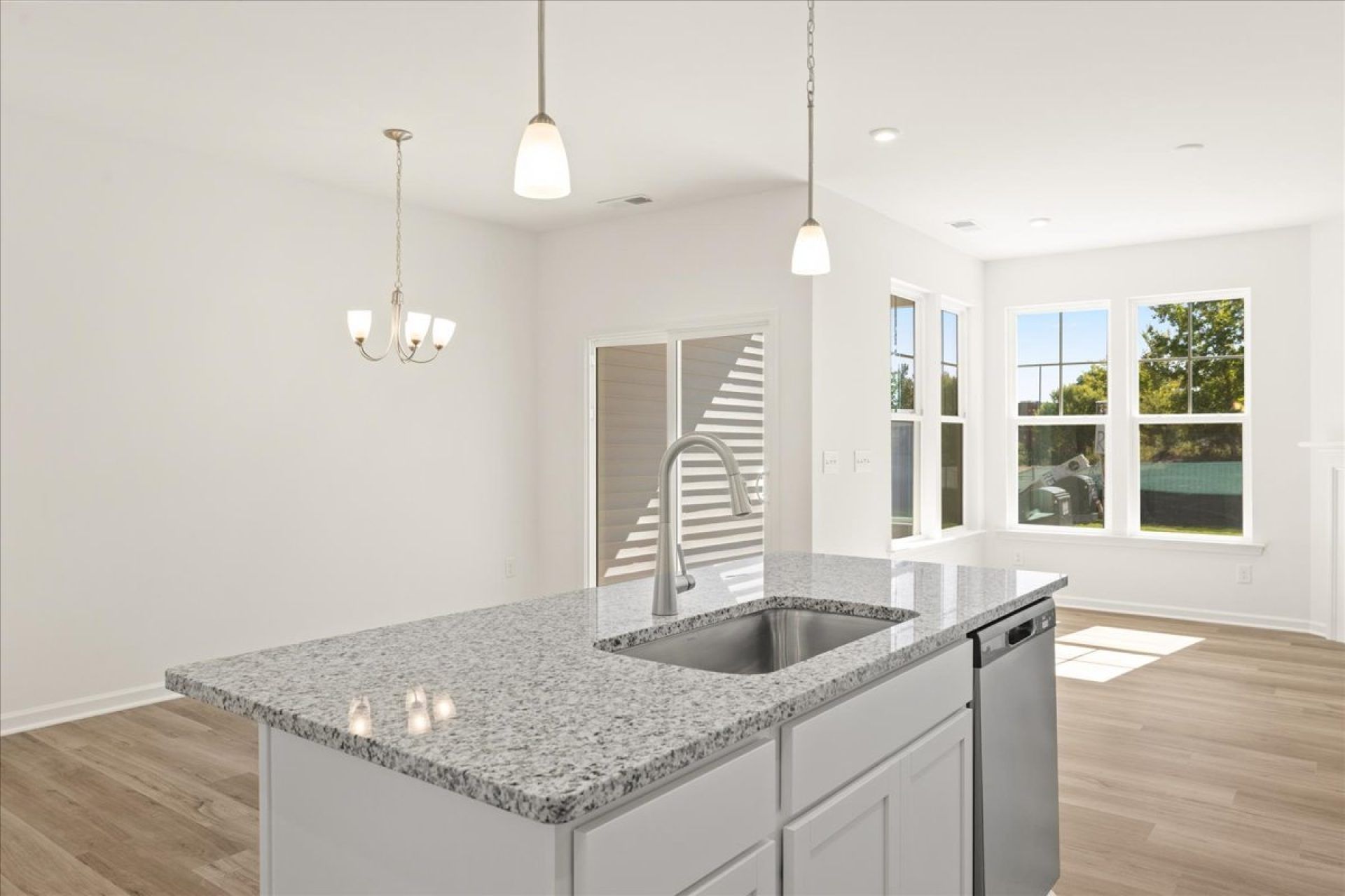 20-HHHunt Homes-Lot 21-Kitchen Island View