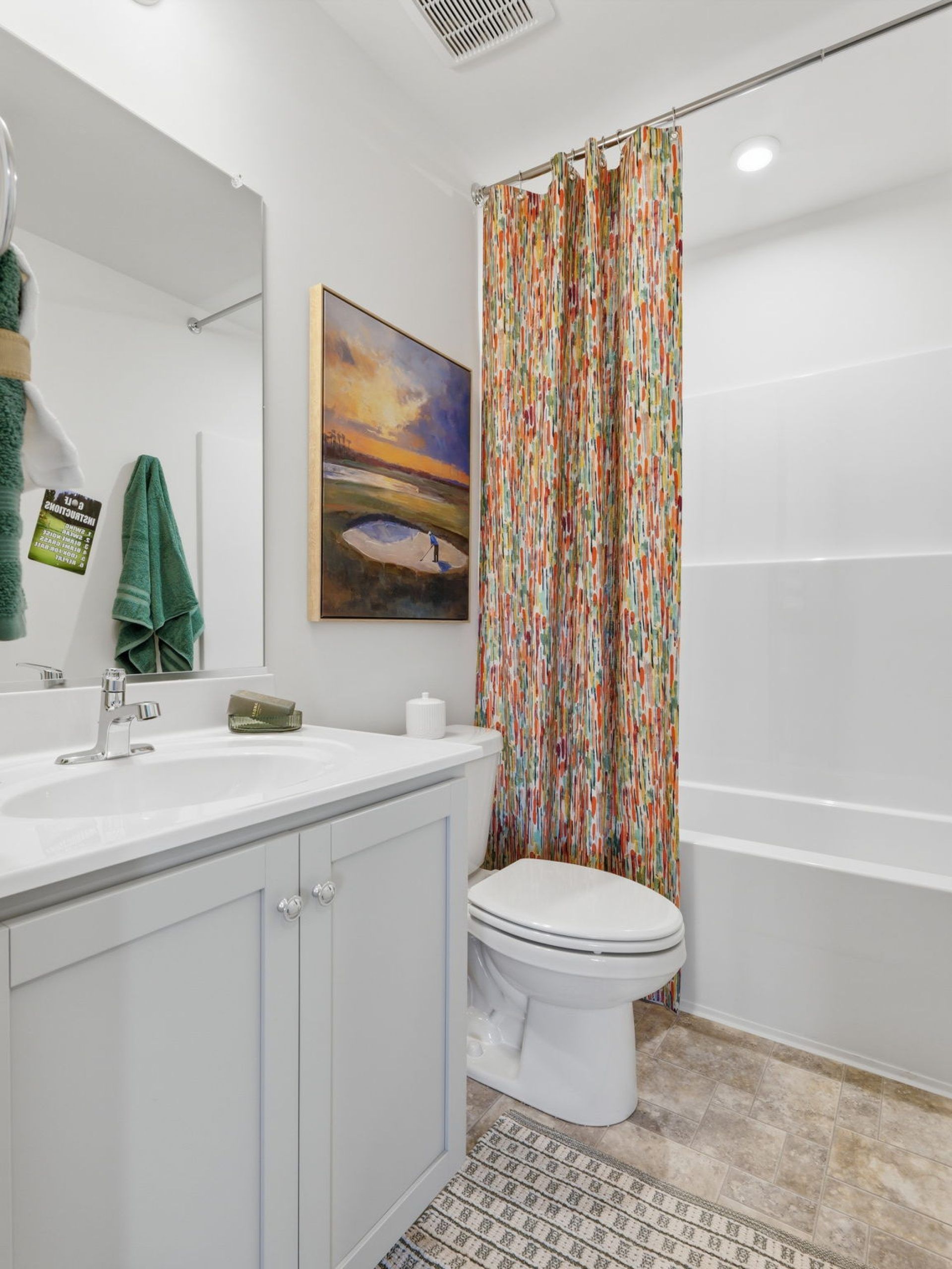 027 HHHunt Homes Braxton Third Floor Full Bath