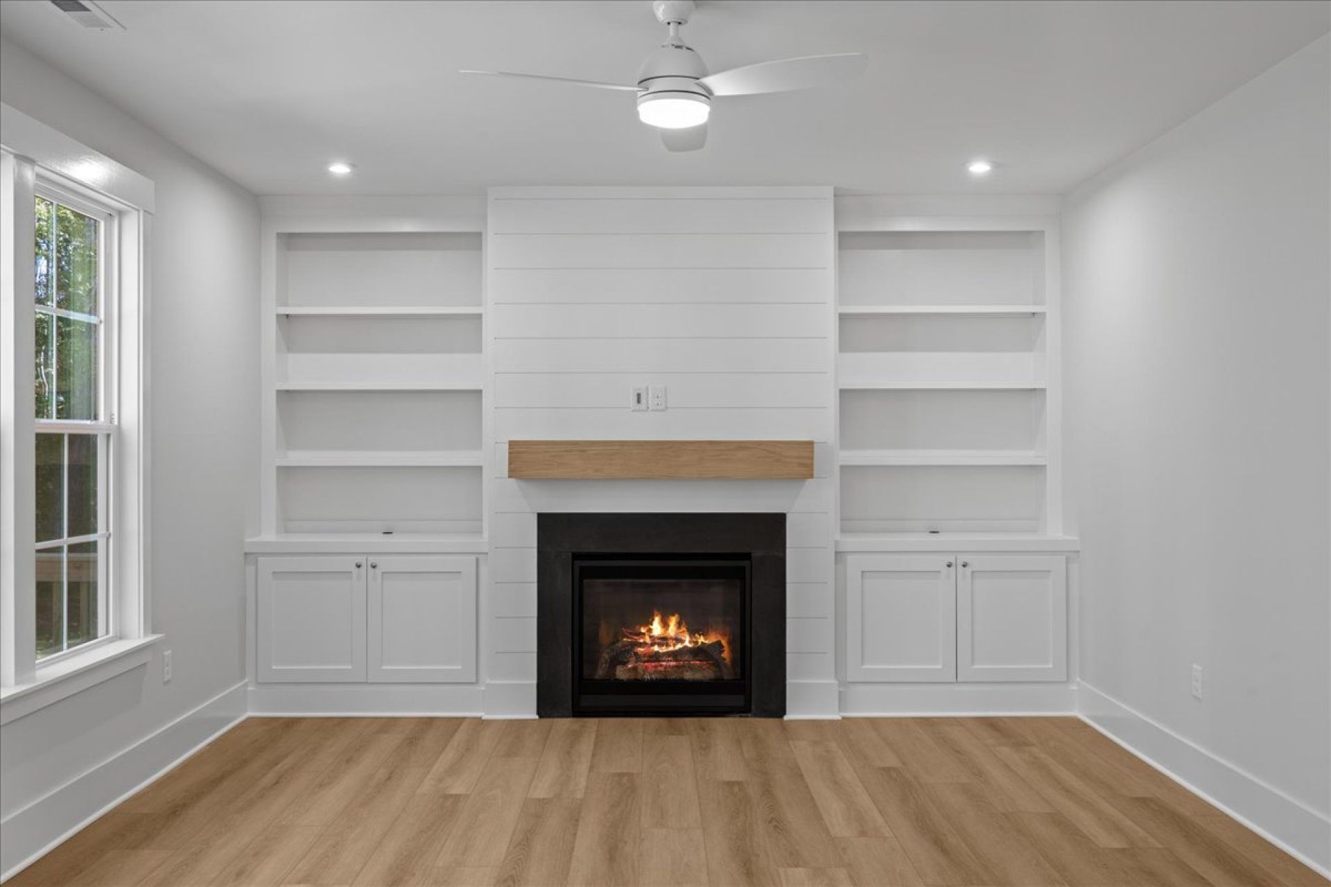 31-370 Glade Dr