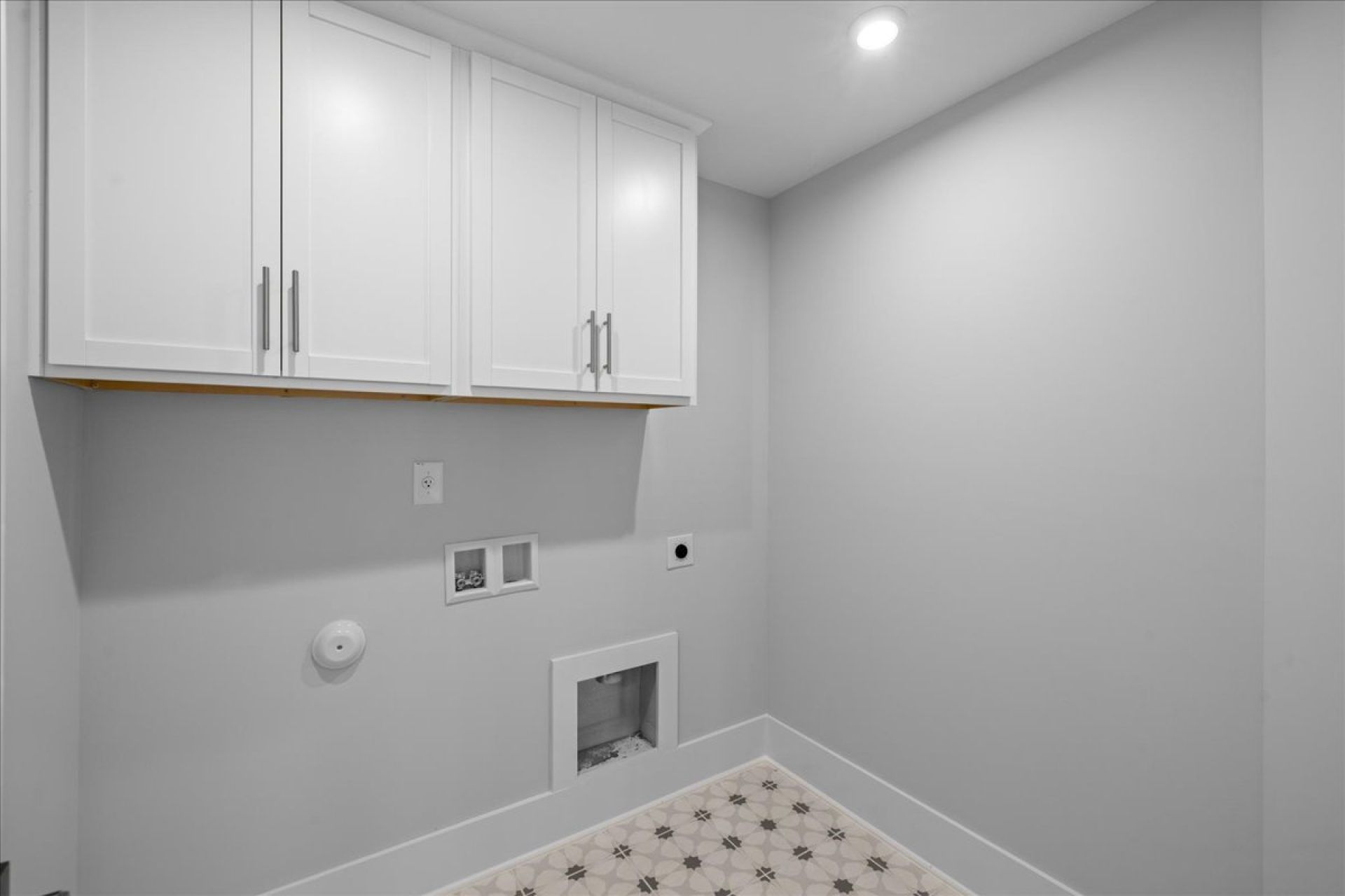 47-370 Glade Dr