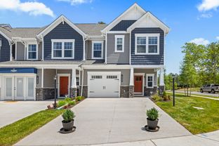 Riverdale - Magnolia Green Townhomes: Moseley, Virginia - HHHunt Homes
