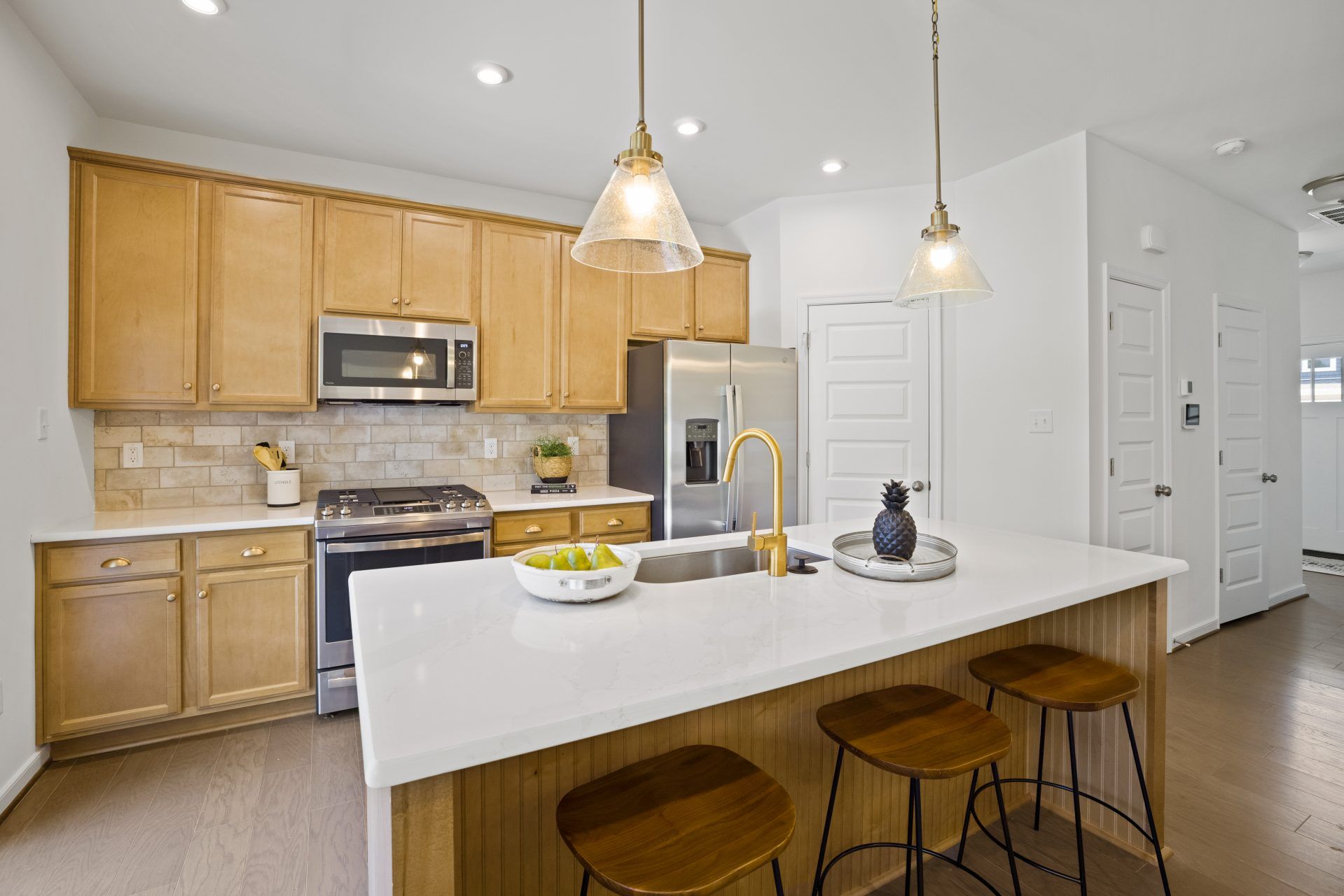 Kitchen 8