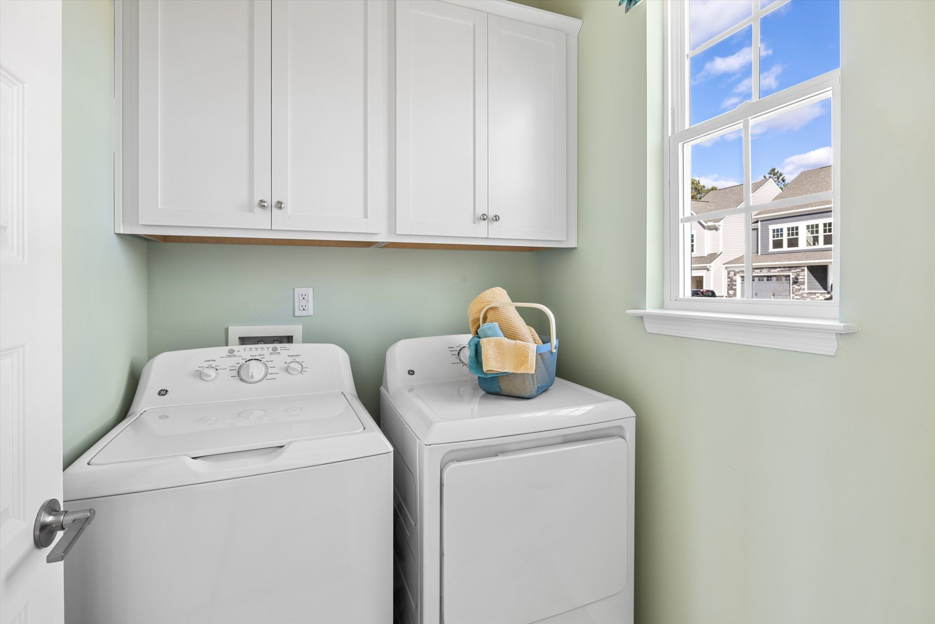 23-Laundry Room