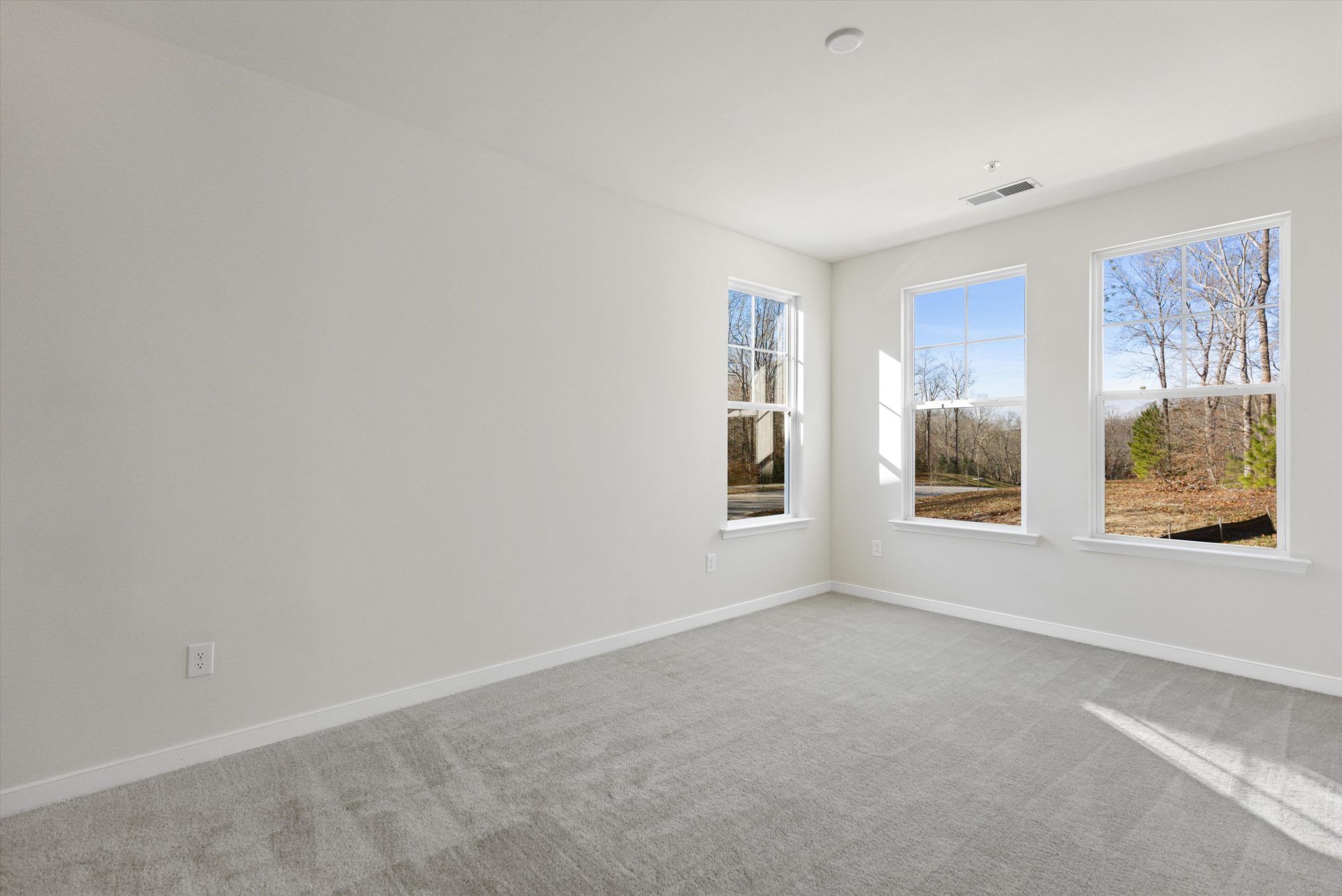 20_Kent_Bedroom 2
