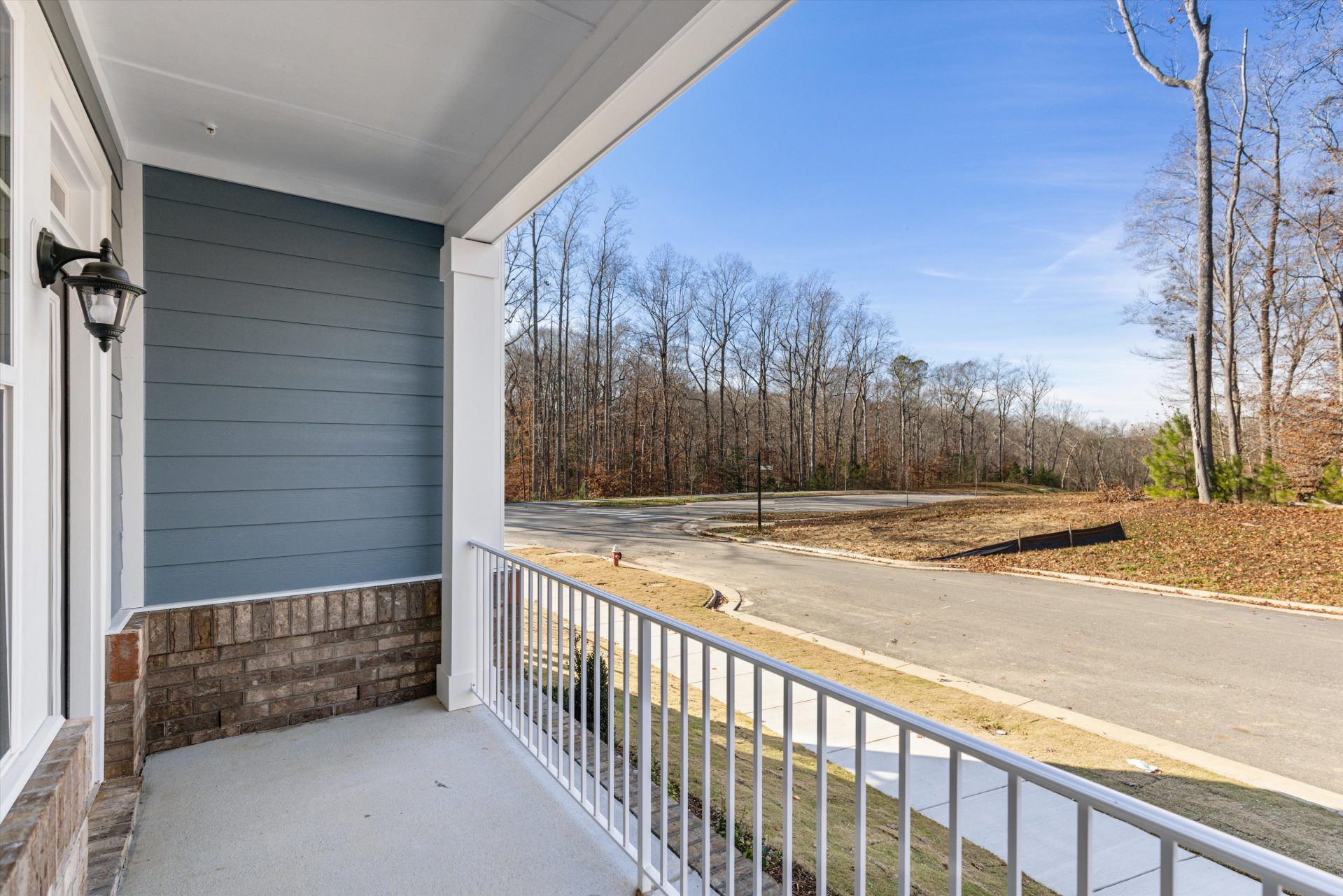 24_Kent_Covered Porch
