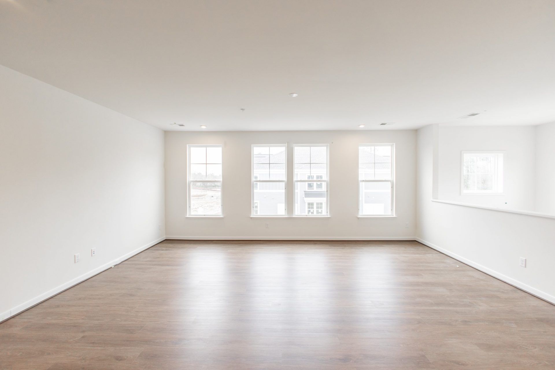 003_York_Family Room