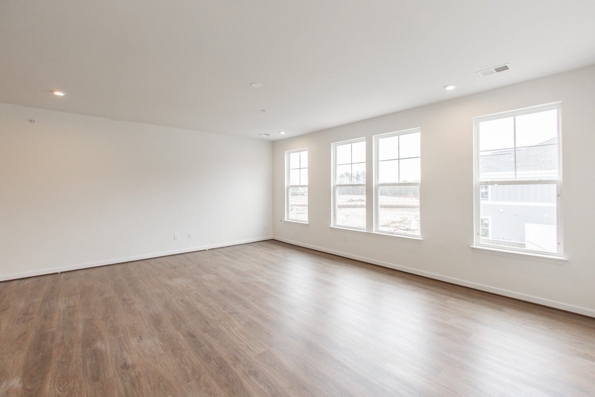 004_York_Family Room