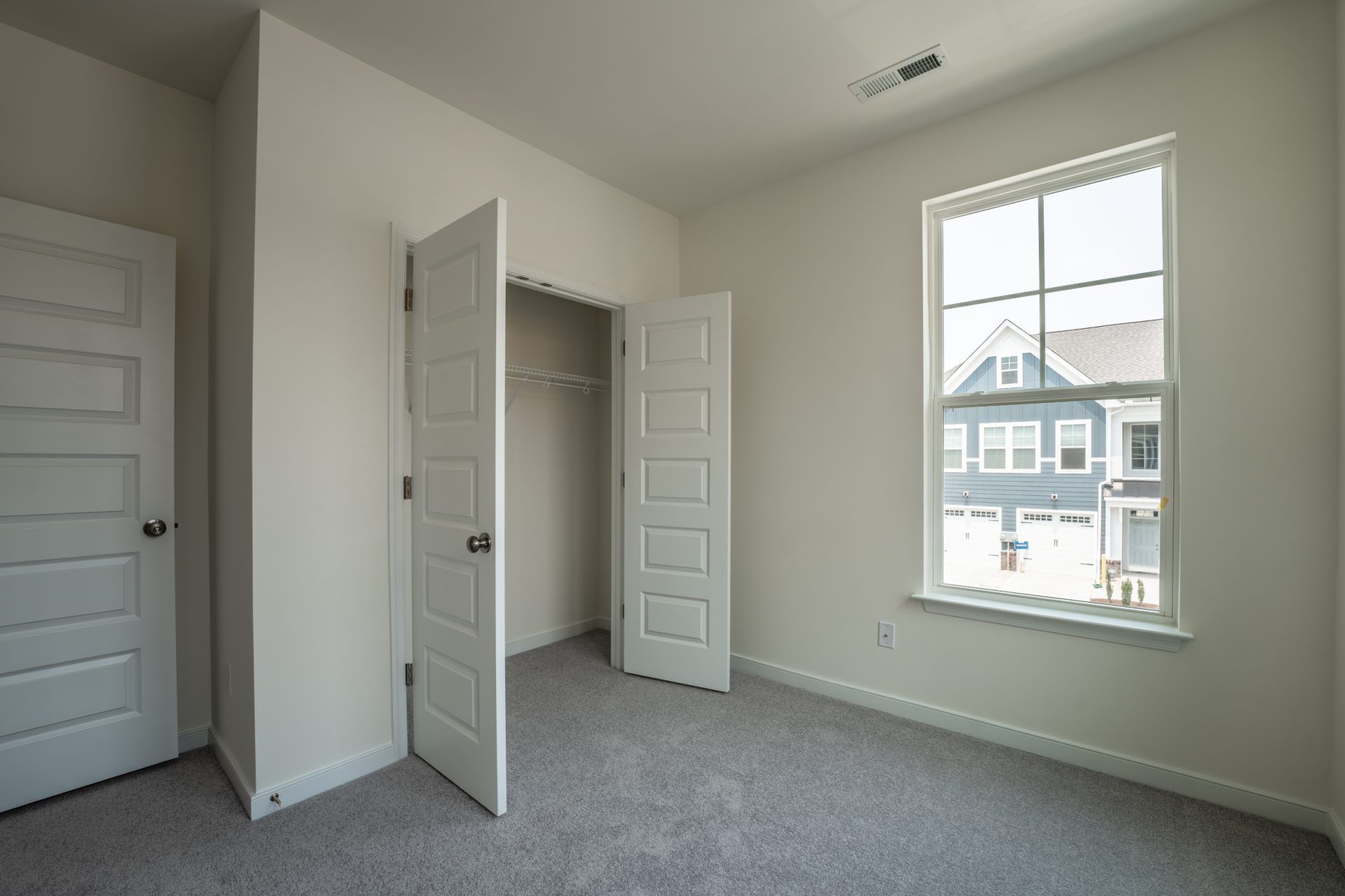 019_Bristol 2_Bedroom 2