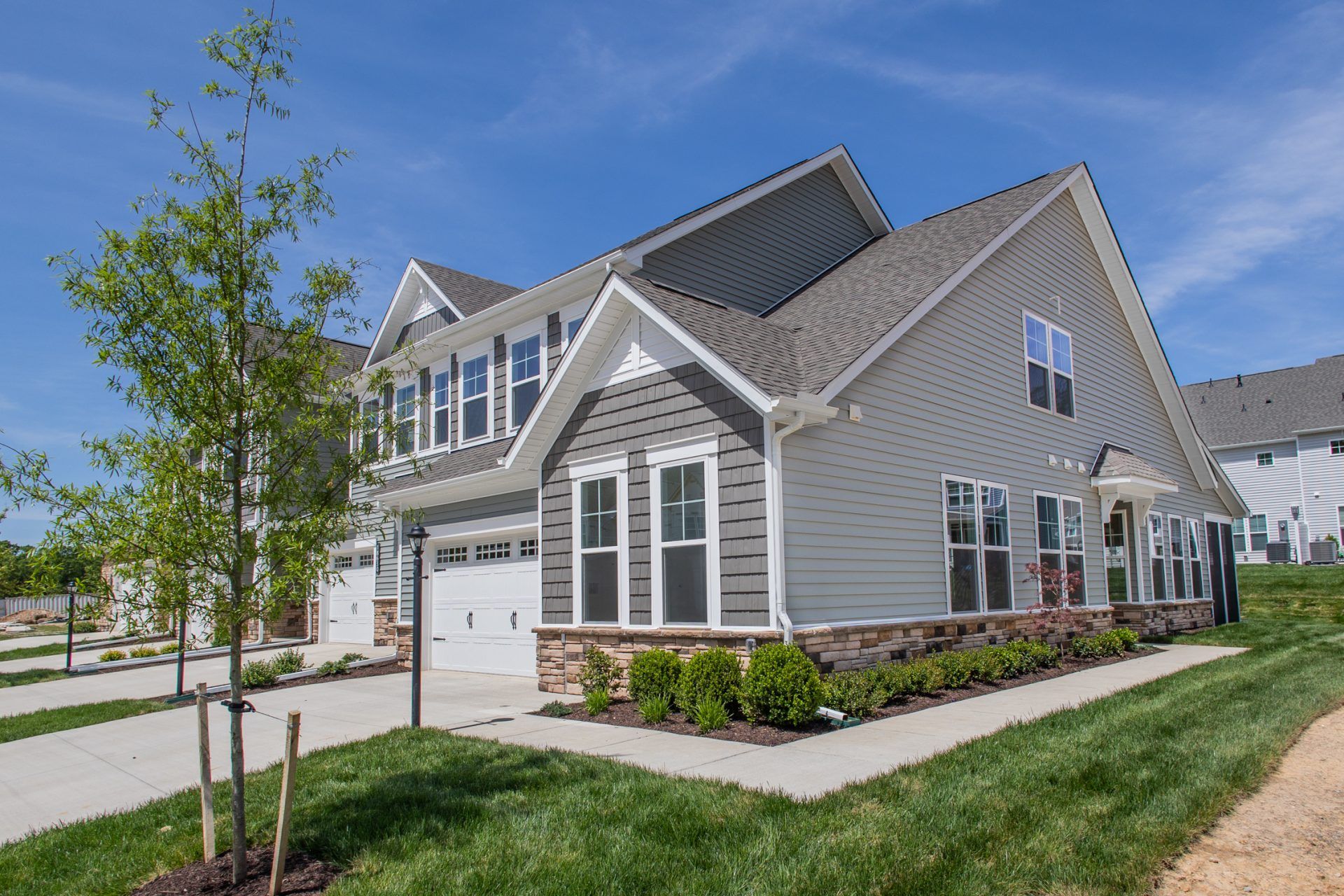 Hampton B Side Entrance