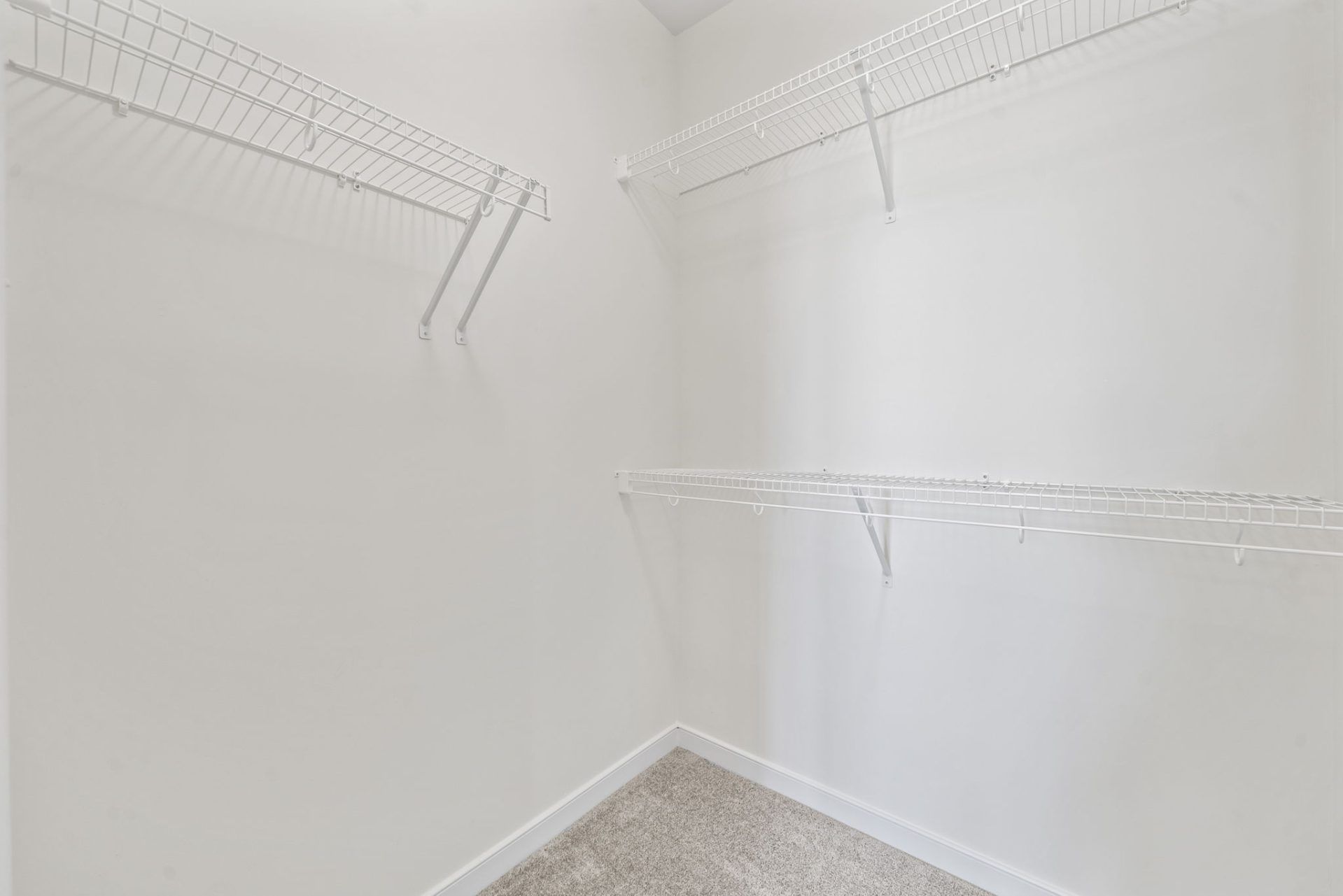 17 Owners Closet