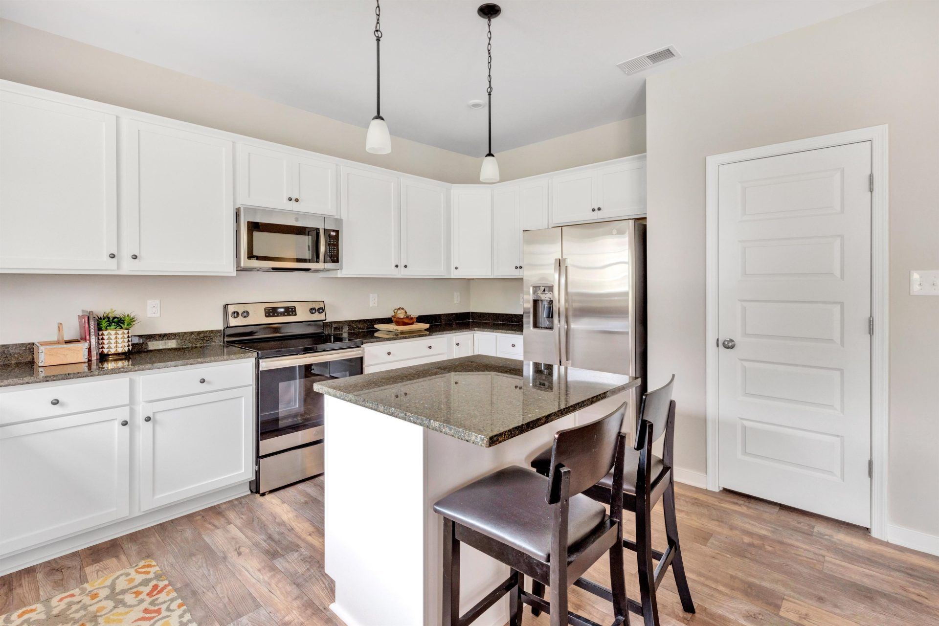 13-Kitchen