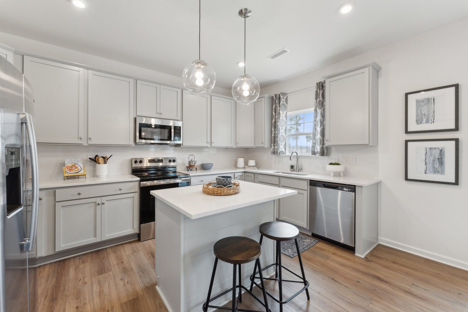 9- HHHunt Homes King Kitchen