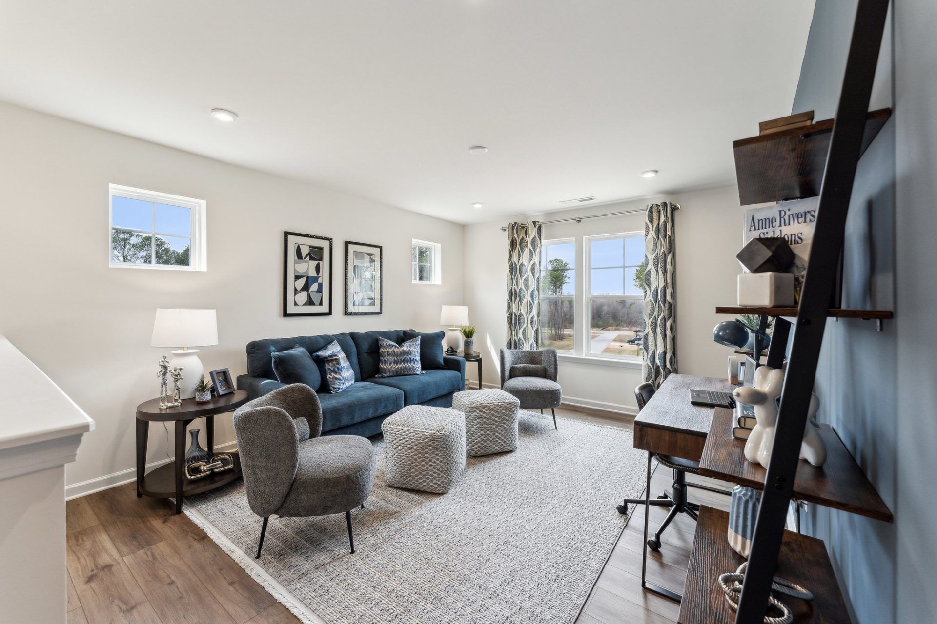 14- HHHunt Homes King Loft