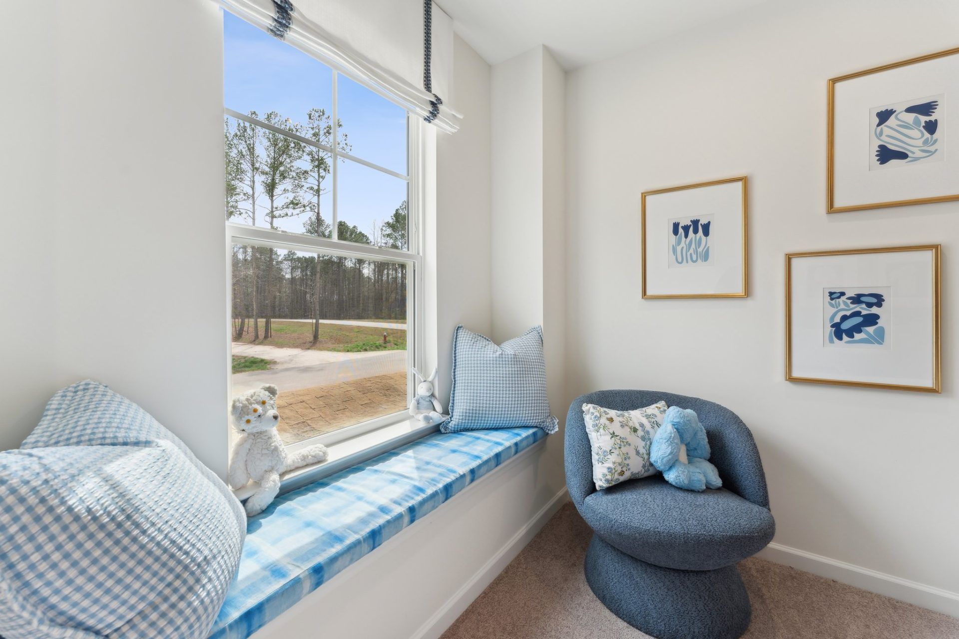 20- HHHunt Homes King Bedroom 1
