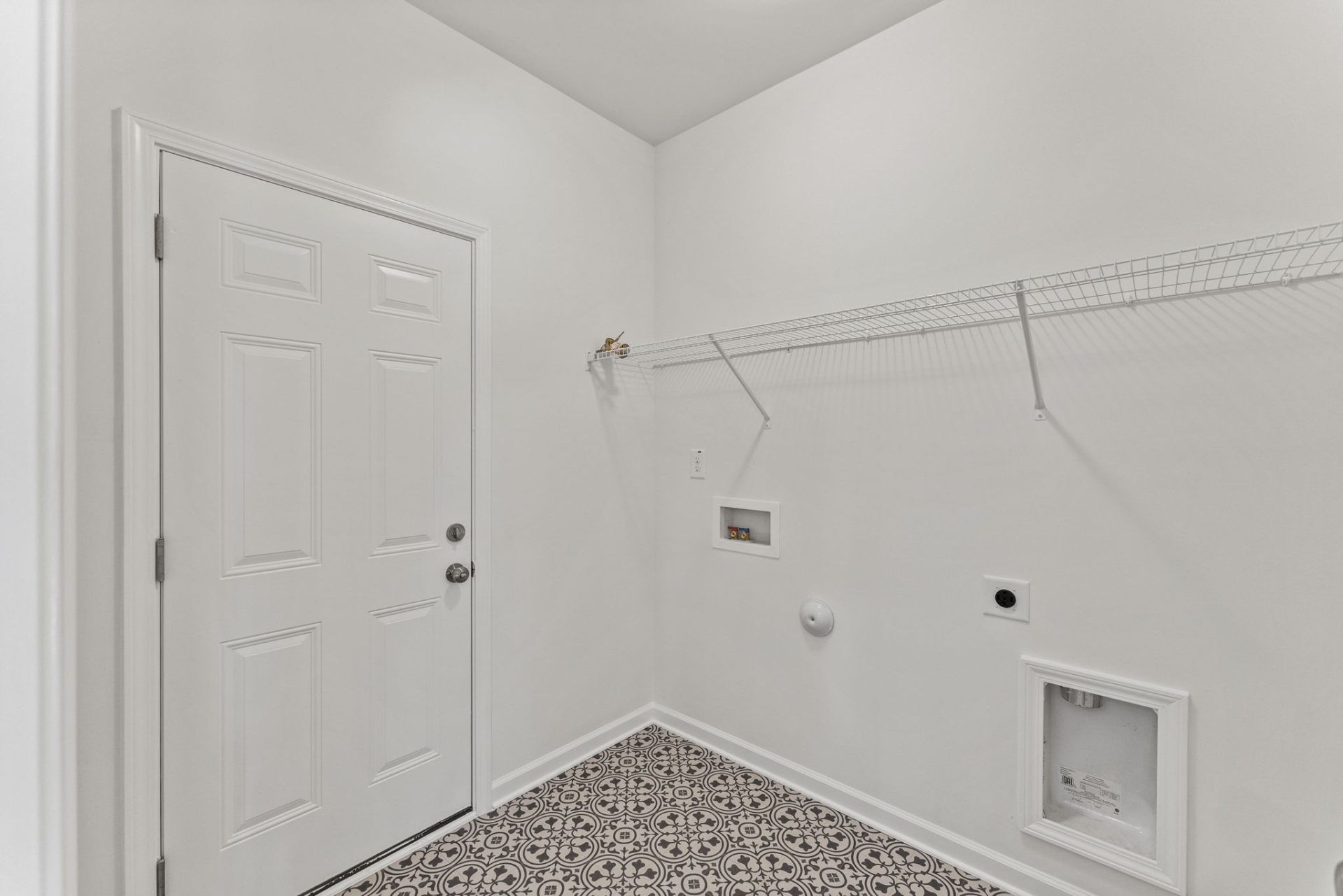 3-Laundry HHHunt Homes