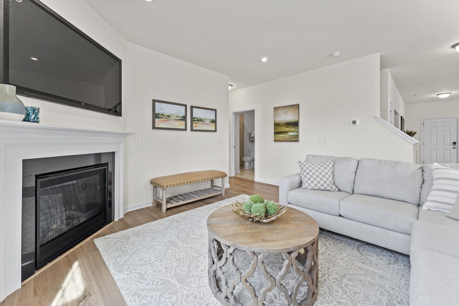 16-Family Room HHHunt Homes