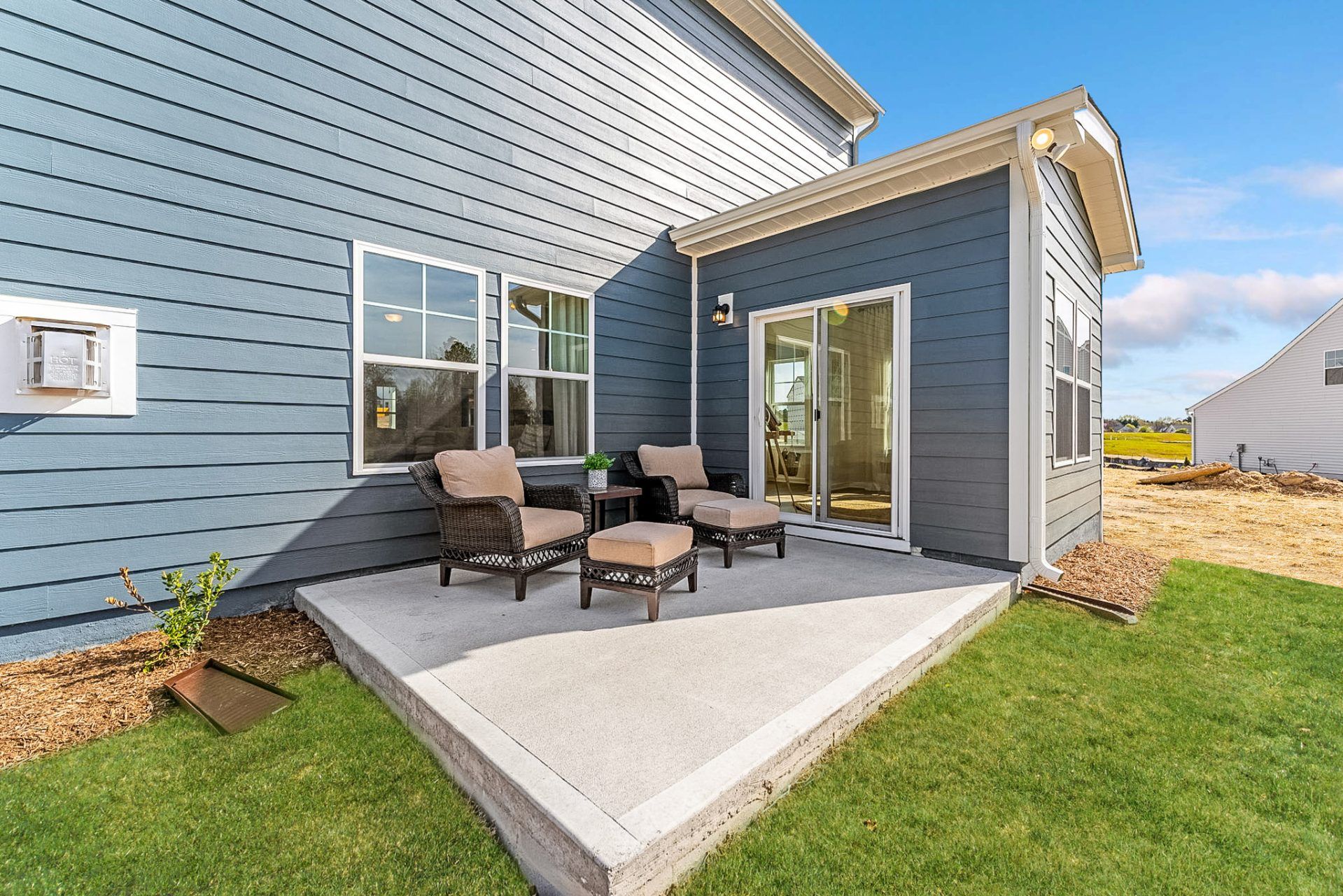 37-Optional Patio HHHunt Homes