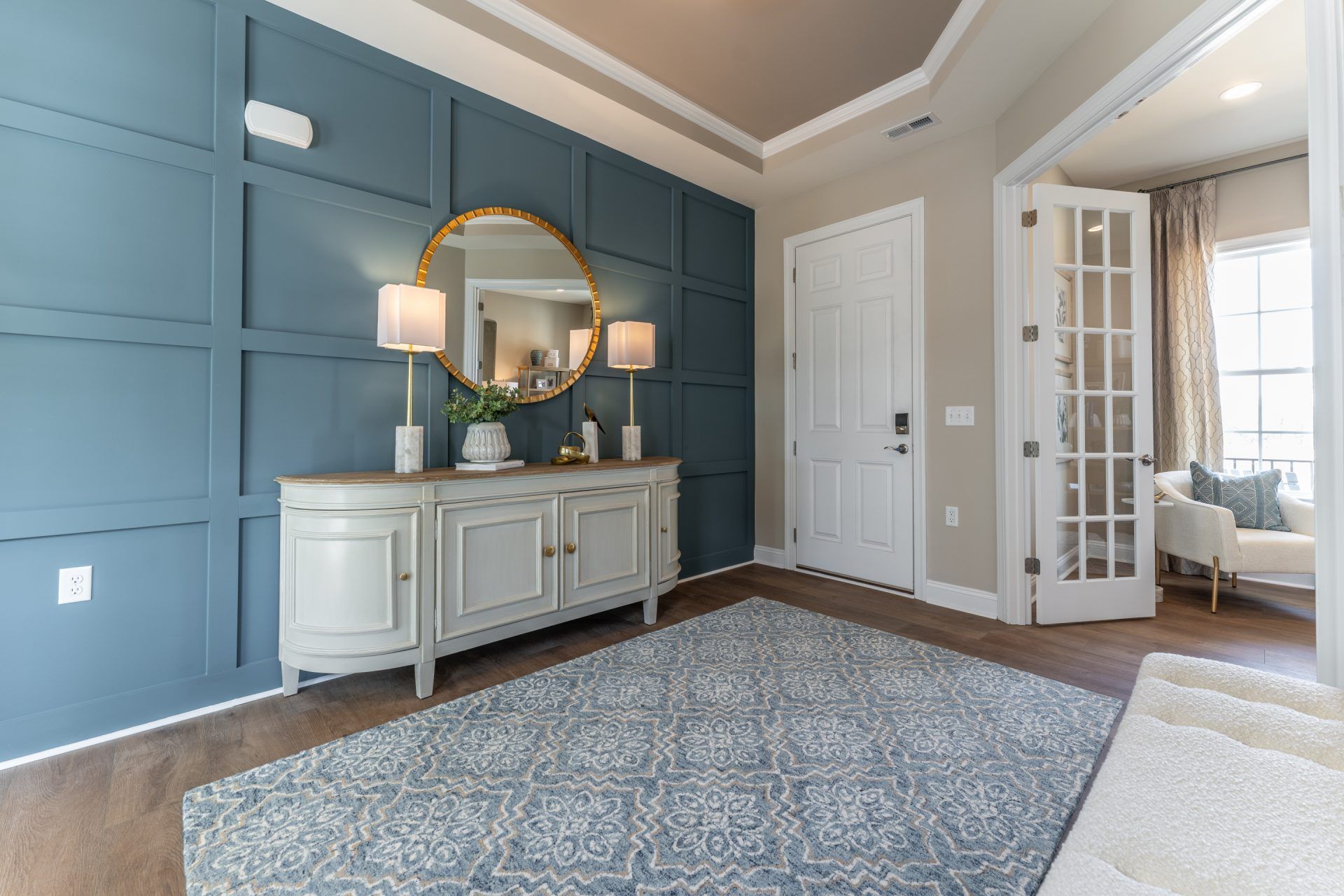 05 HHHunt Homes Retreat Entry