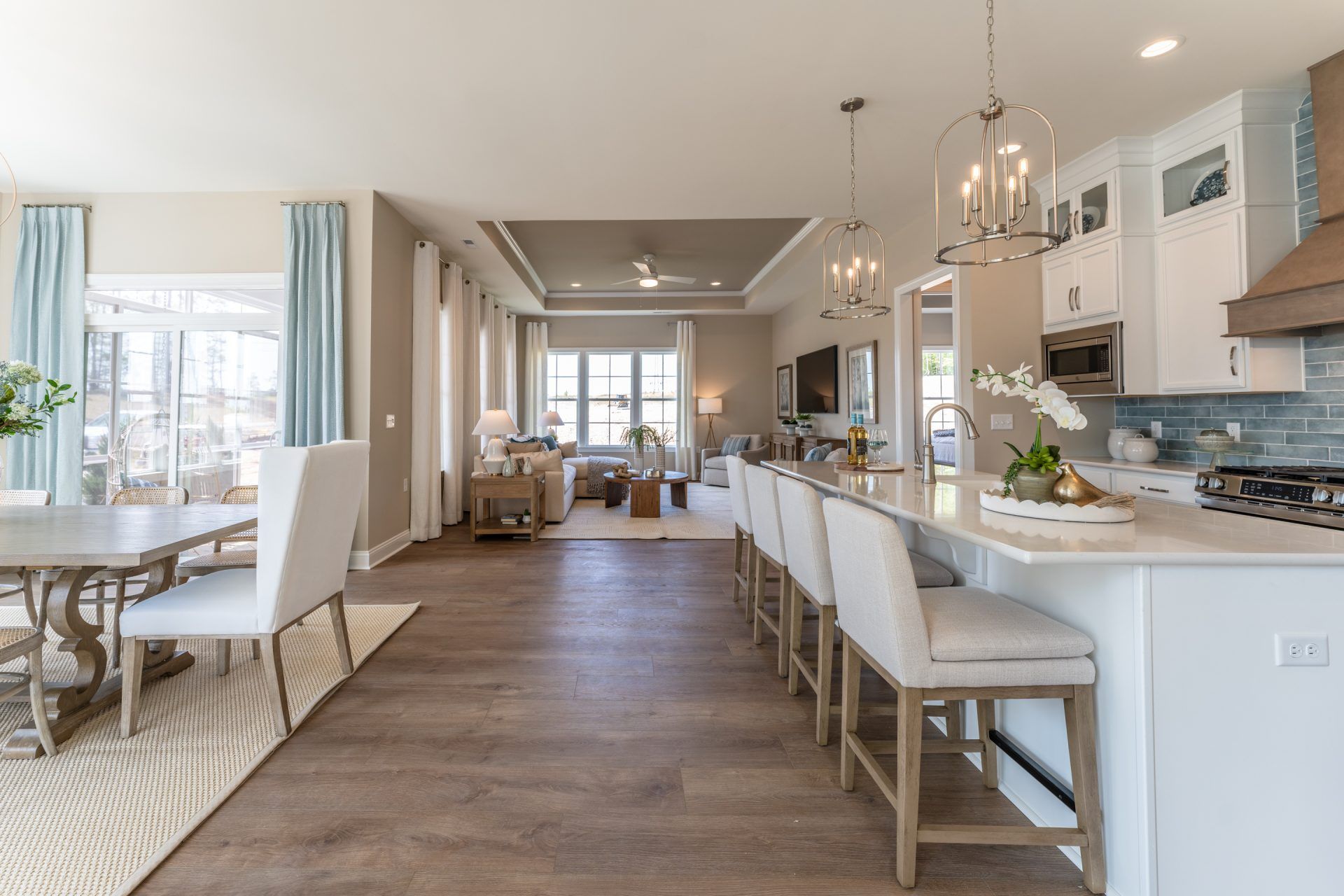 13 HHHunt Homes Retreat Open Concept