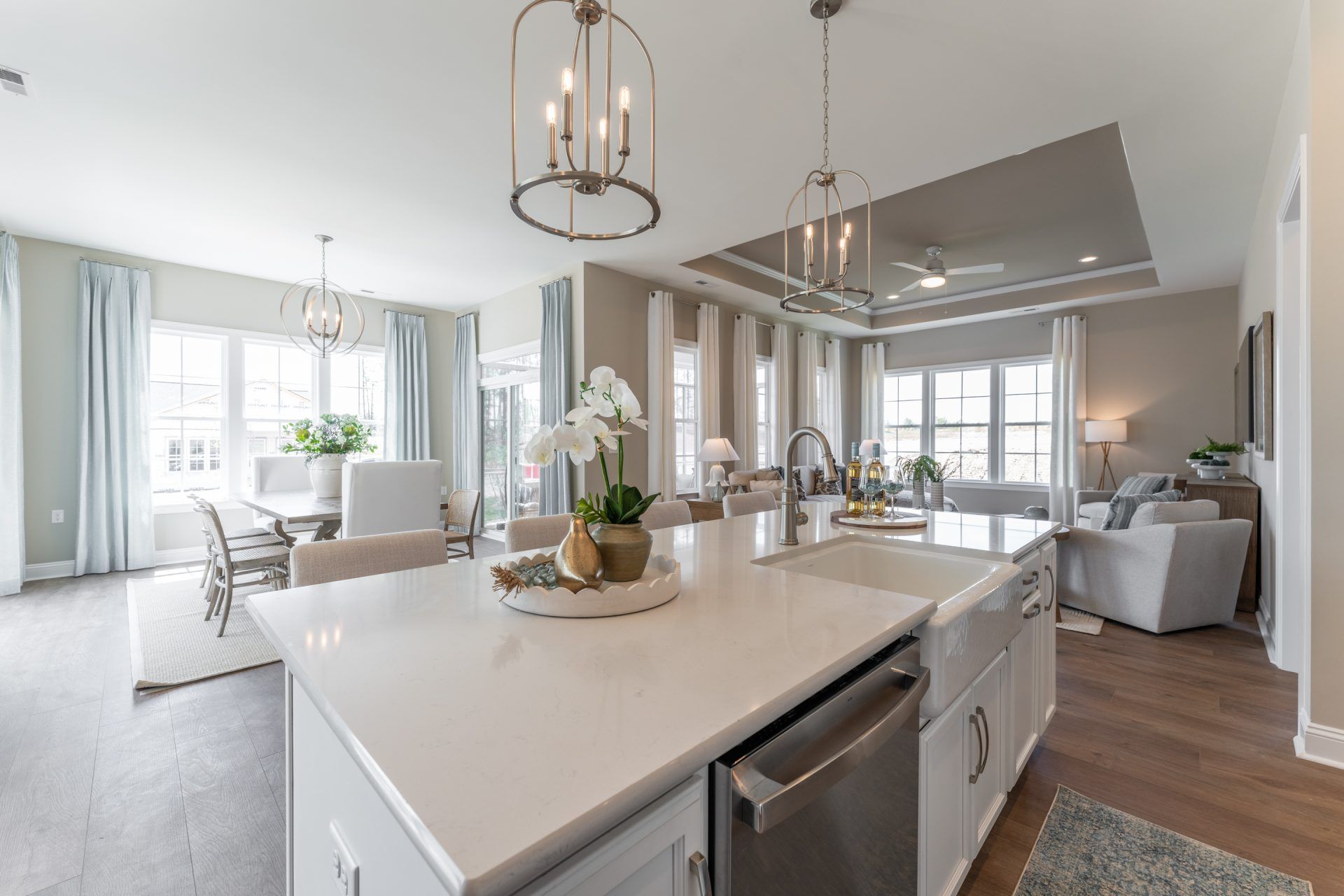 19 HHHunt Homes Retreat Open Concept