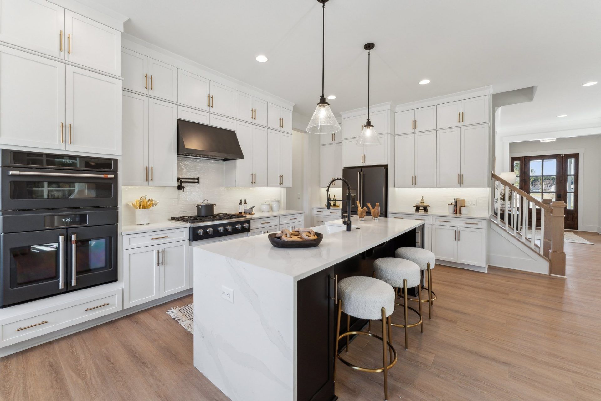 15- Kitchen