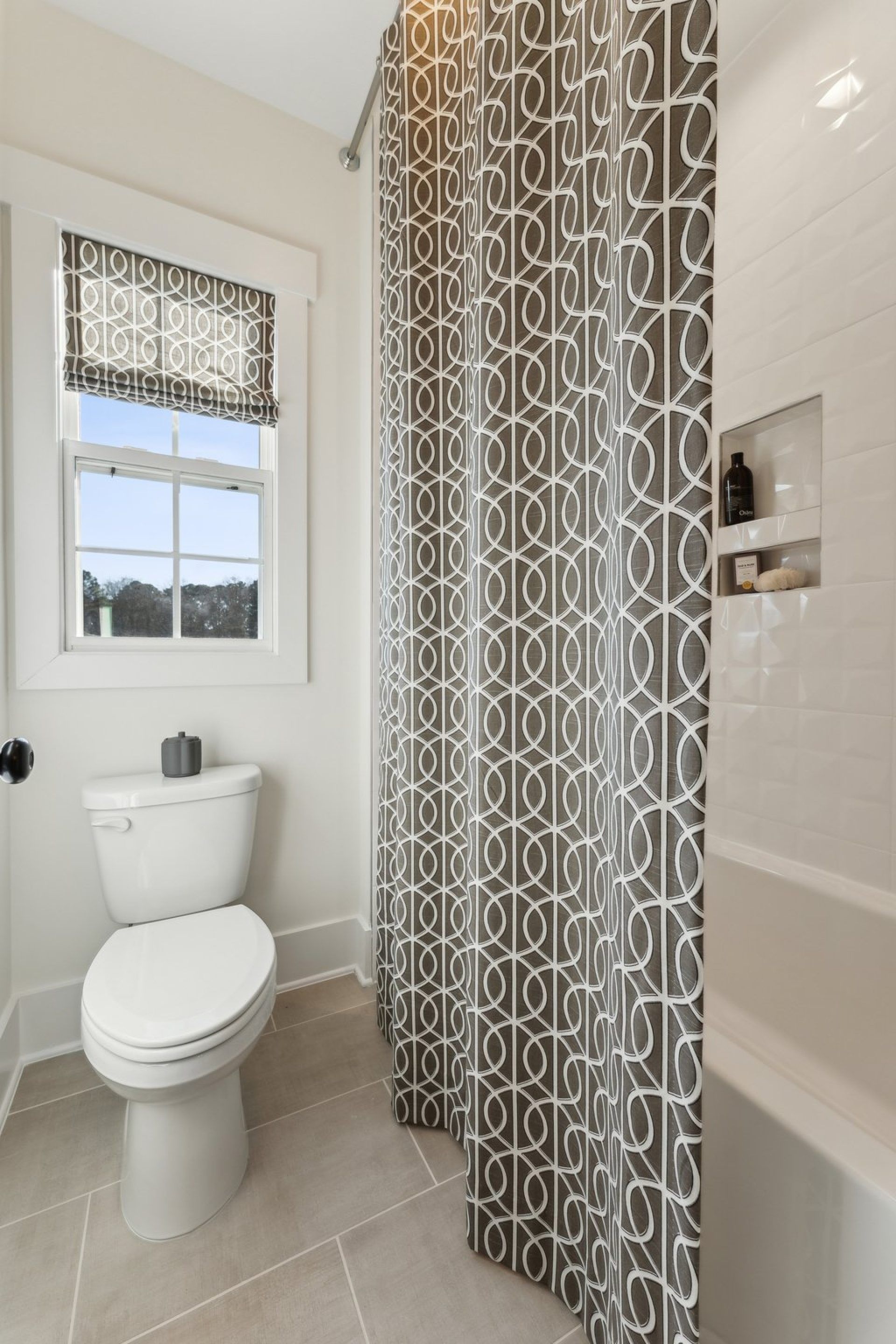 29- Guest Bath