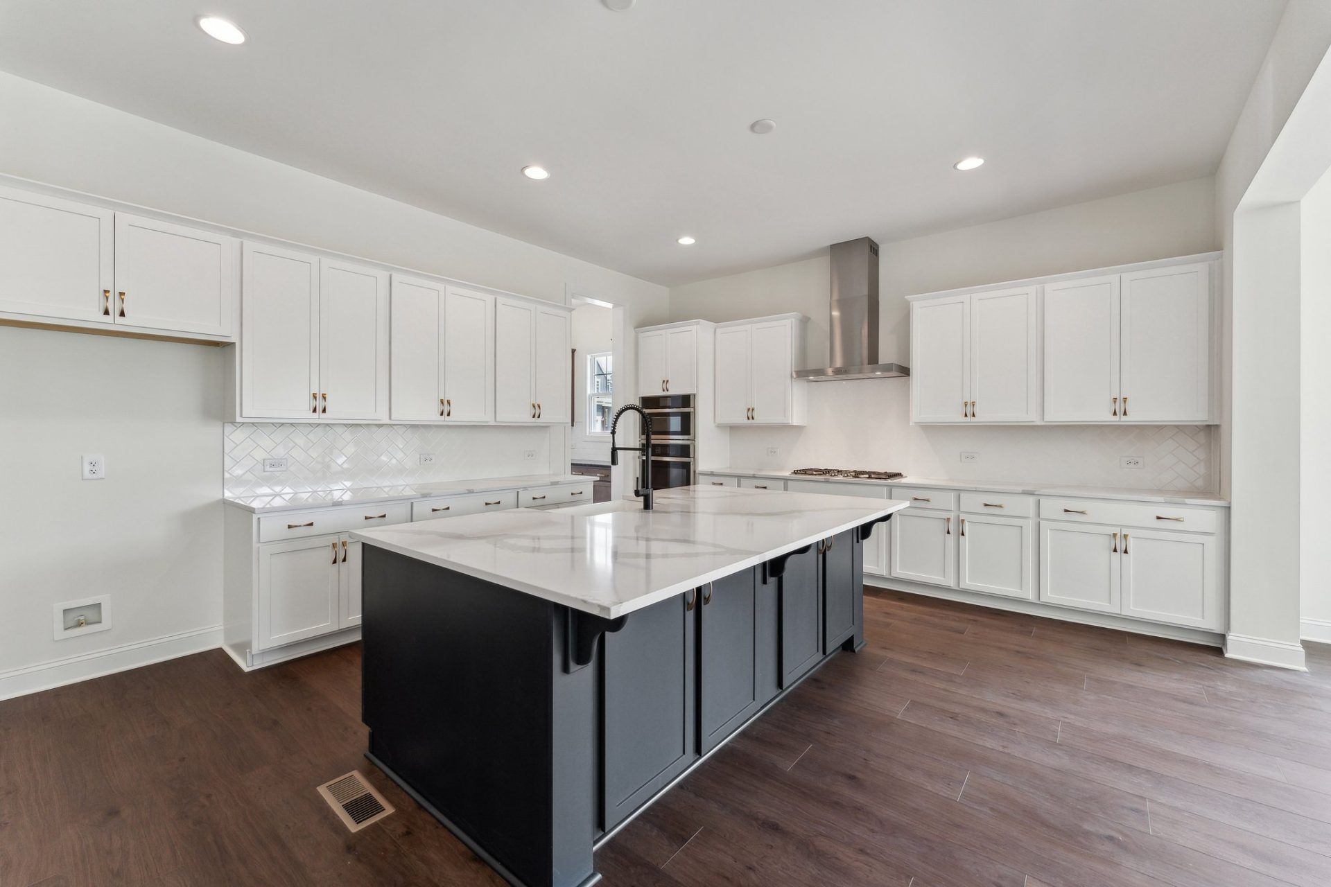 5- HHHunt Homes Mason Kitchen