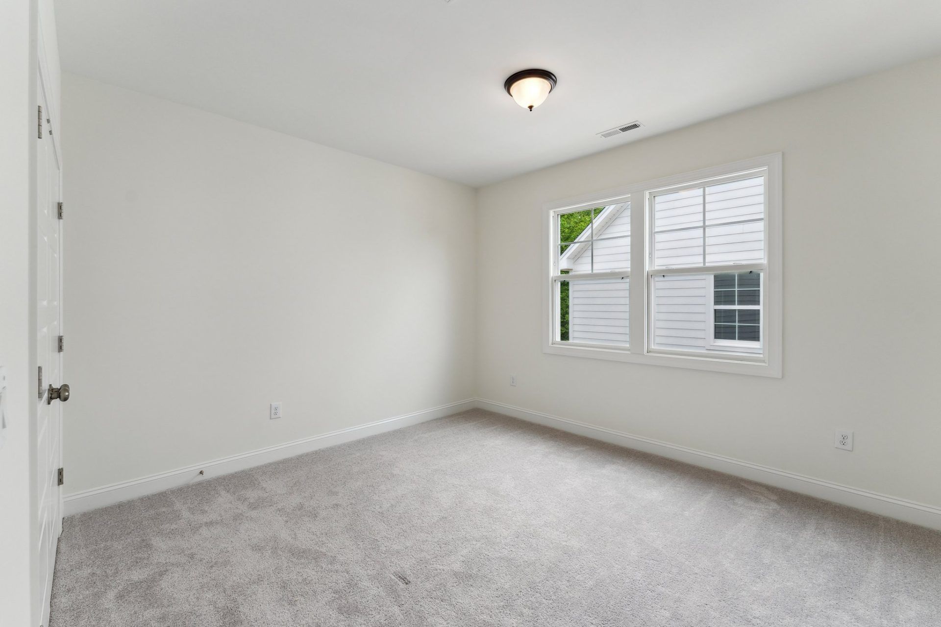 24- HHHunt Homes Mason Bedroom 2