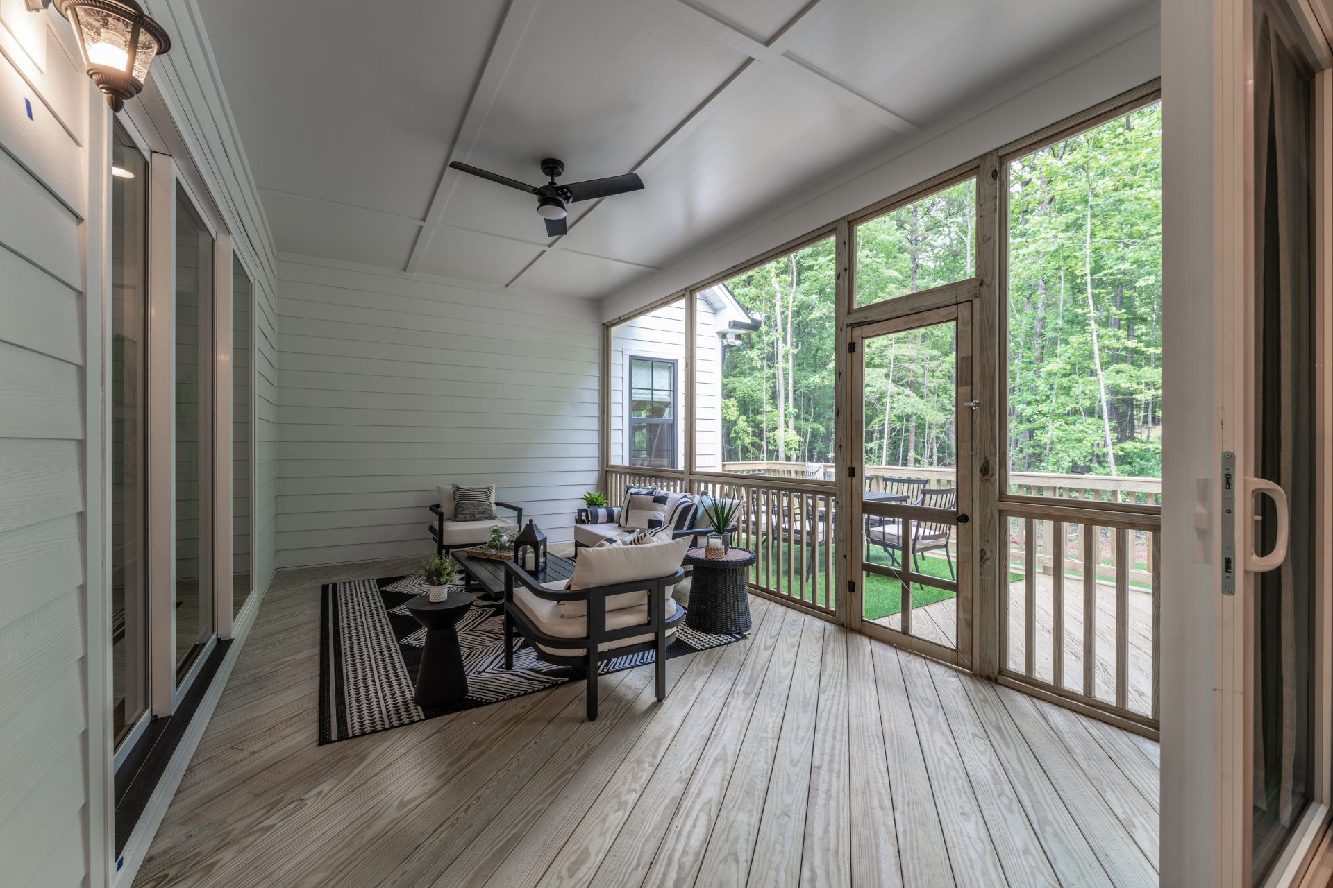 21. HHHunt Homes Crawford- Screened Porch