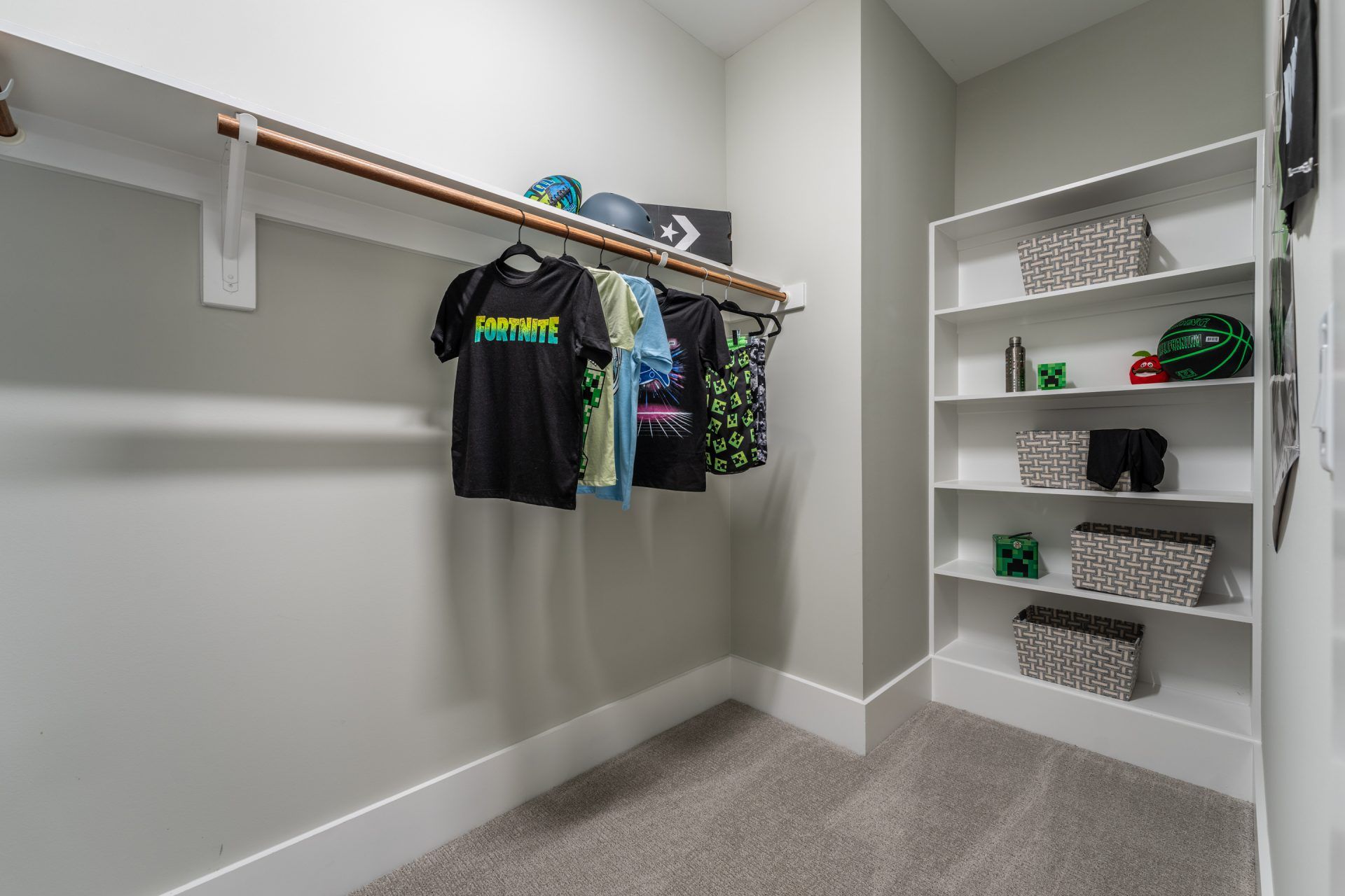 61. HHHunt Homes Crawford- Bedroom 3 Closet